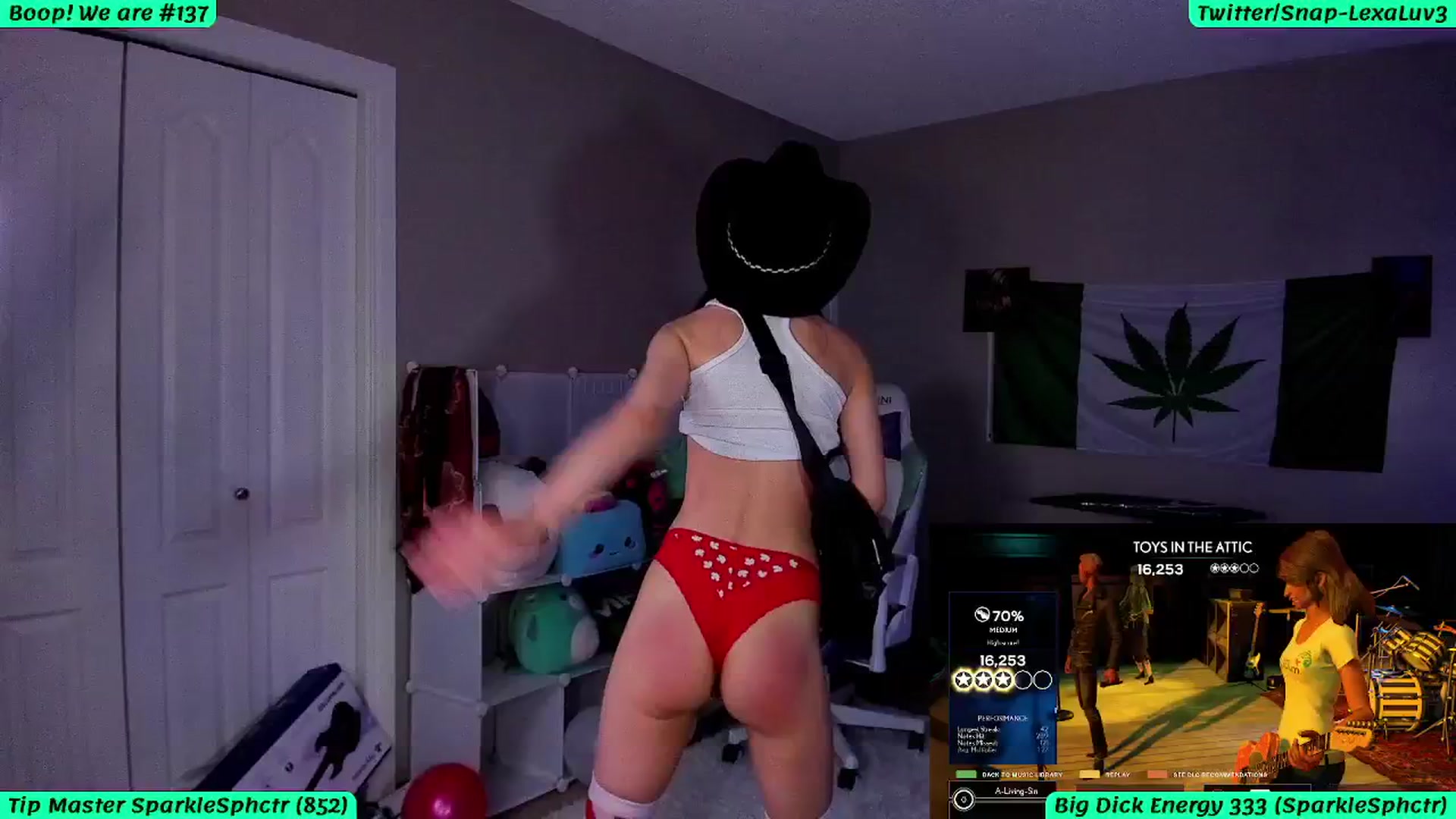 Gallery image thumbnail from LexaLuv's myfreecams stream on, 07/02/2024, 09:04 image 15 of 20