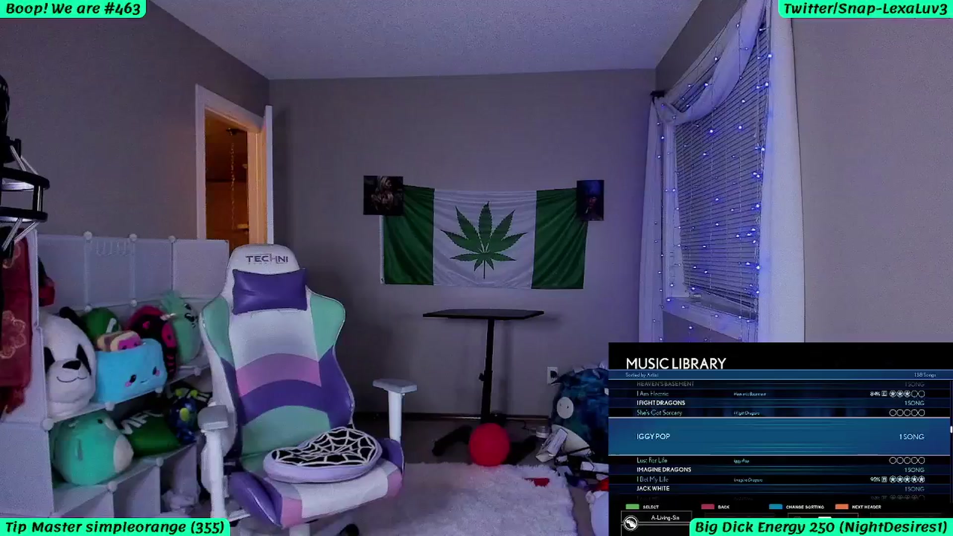 Gallery image thumbnail from LexaLuv's myfreecams stream on, 07/09/2024, 07:06 image 10 of 20