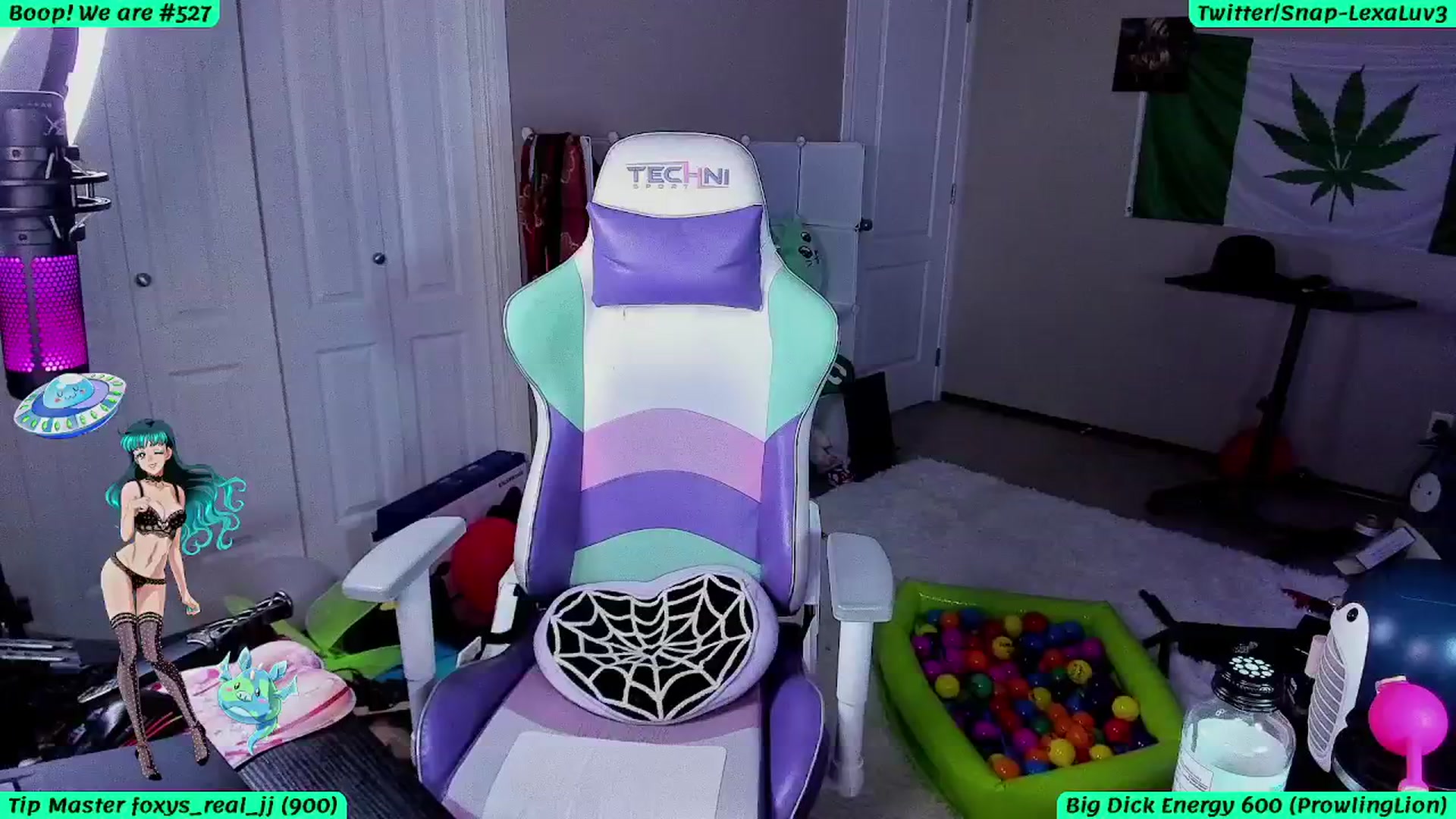 Gallery image thumbnail from LexaLuv's myfreecams stream on, 07/23/2024, 07:48 image 18 of 20