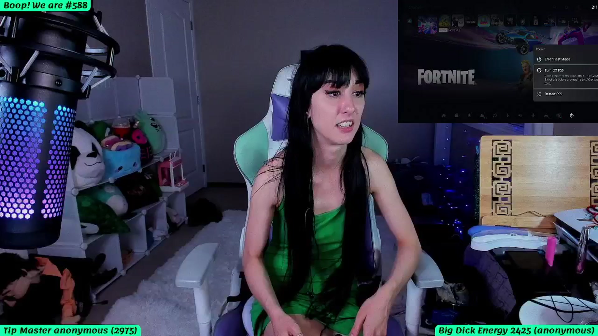 Gallery image thumbnail from LexaLuv's myfreecams stream on, 09/16/2024, 08:17 image 20 of 20
