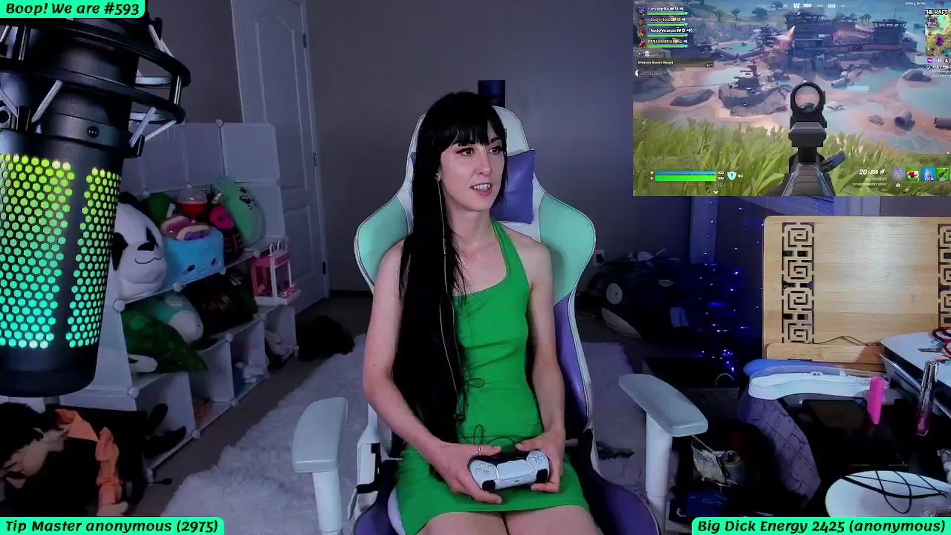 Gallery image thumbnail from LexaLuv's myfreecams stream on, 09/16/2024, 08:17 image 15 of 20