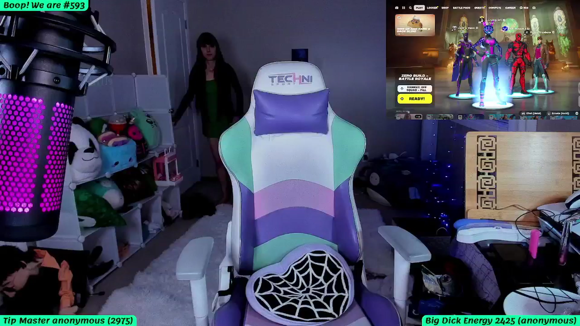 Gallery image thumbnail from LexaLuv's myfreecams stream on, 09/16/2024, 08:17 image 3 of 20