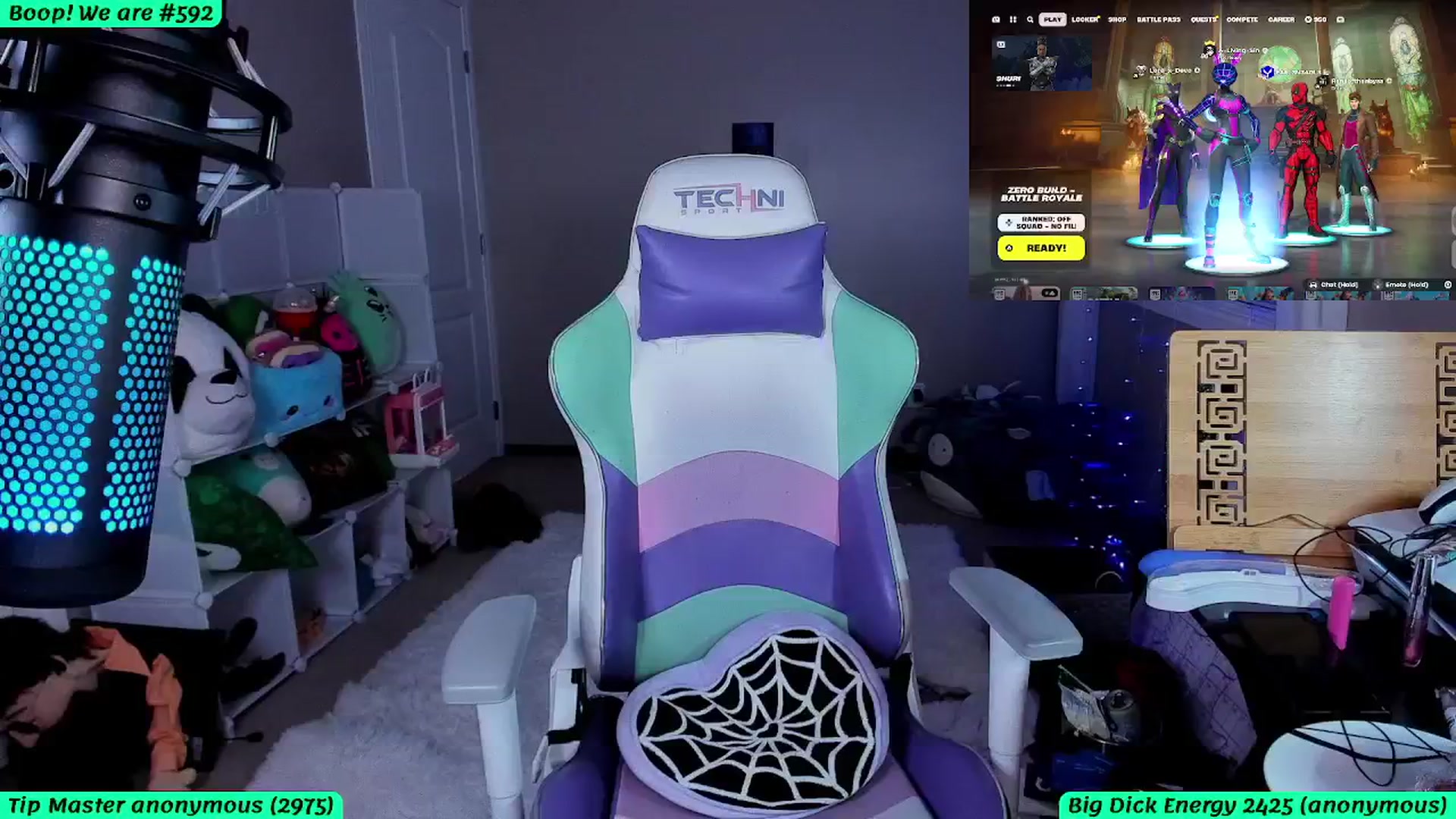 Gallery image thumbnail from LexaLuv's myfreecams stream on, 09/16/2024, 08:17 image 1 of 20