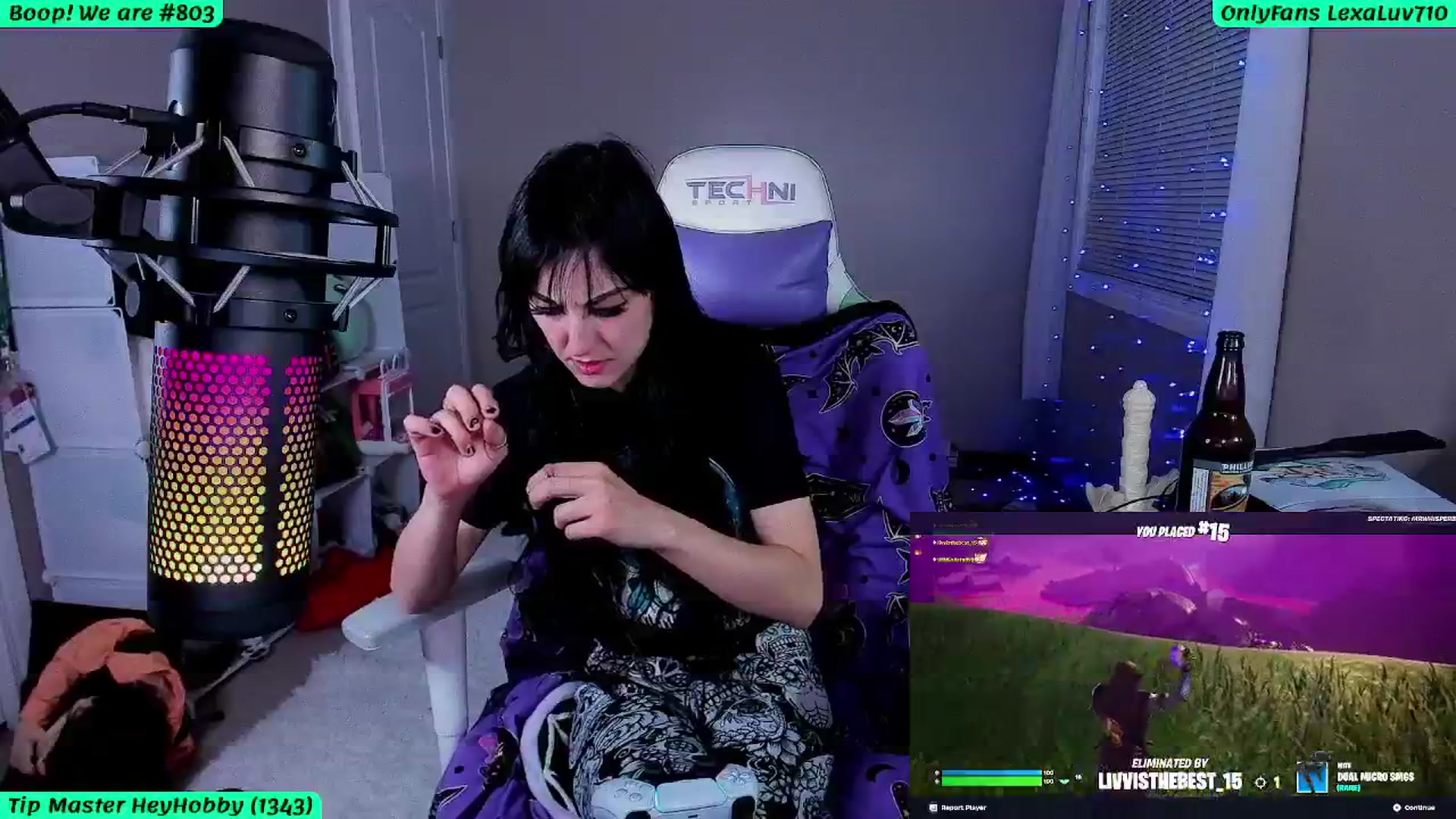 Gallery image thumbnail from LexaLuv's myfreecams stream on, 10/26/2024, 09:49 image 19 of 20