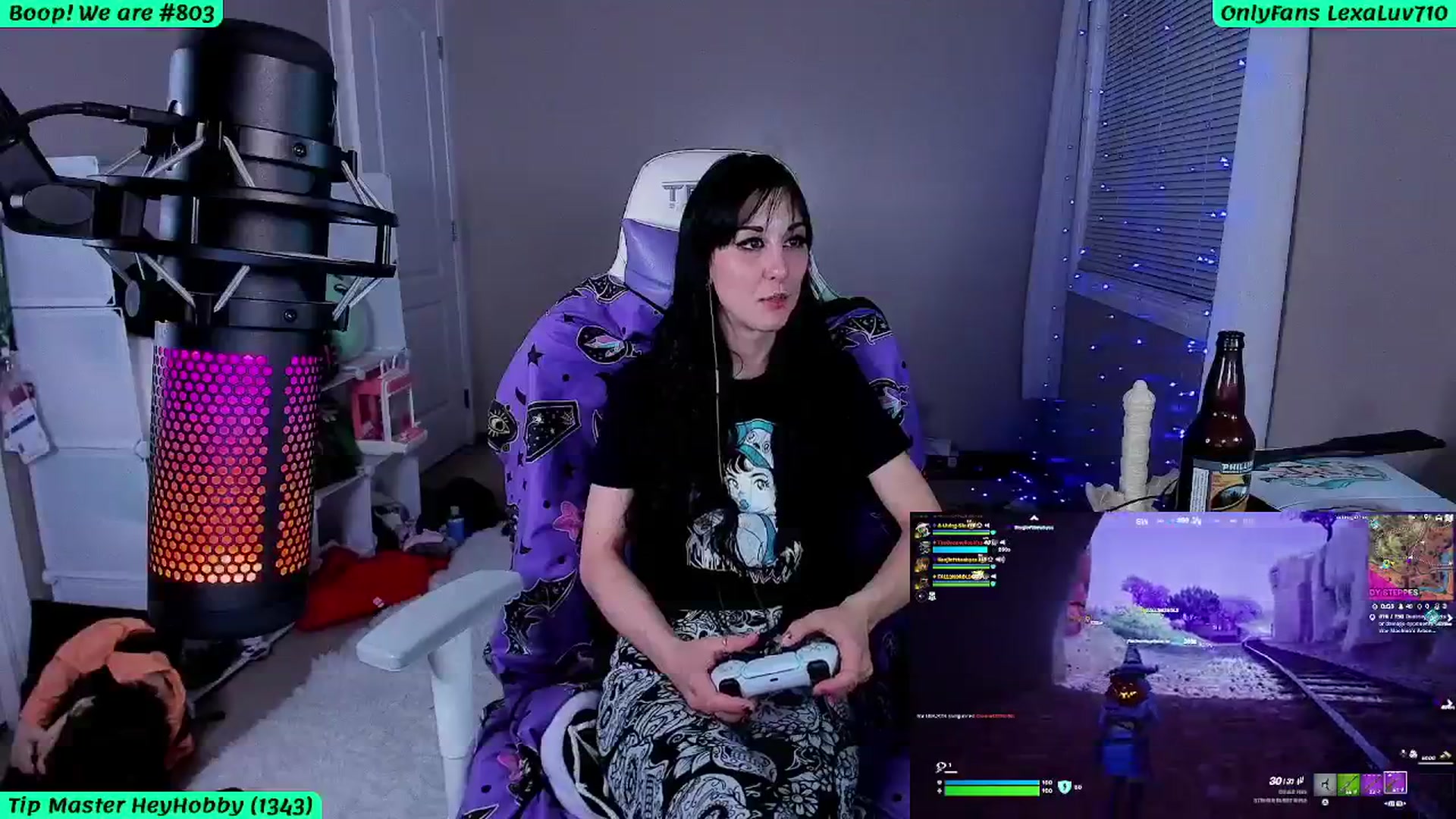 Gallery image thumbnail from LexaLuv's myfreecams stream on, 10/26/2024, 09:49 image 17 of 20