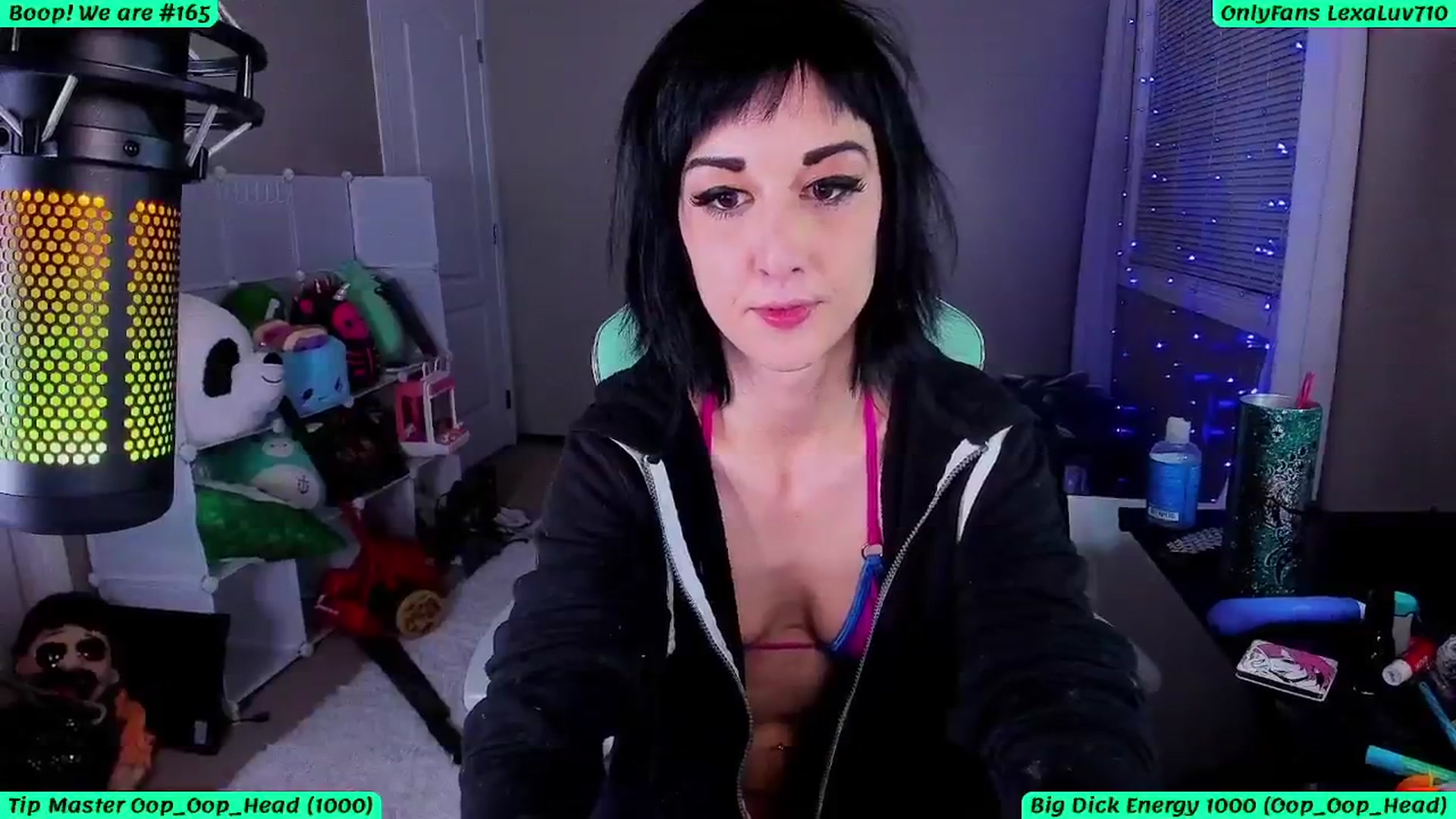 Gallery image thumbnail from LexaLuv's myfreecams stream on, 12/02/2024, 09:16 image 12 of 20