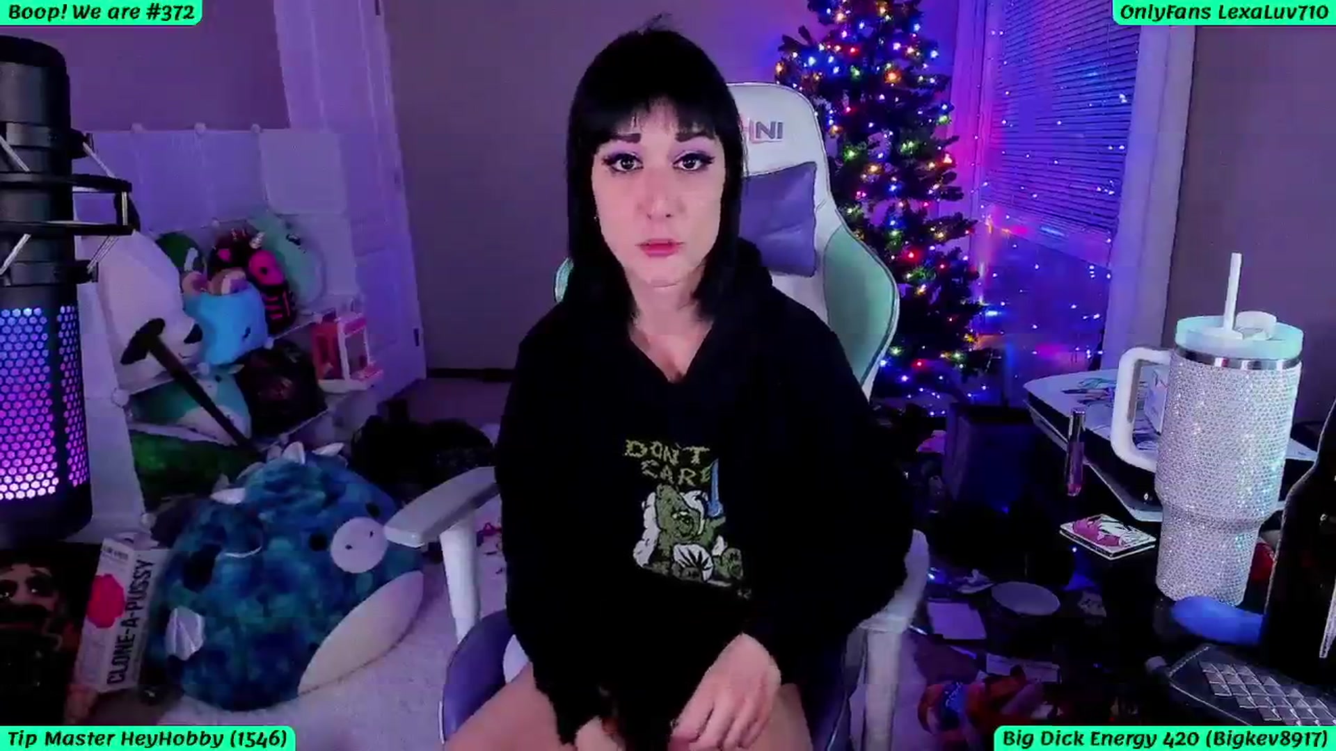 Gallery image thumbnail from LexaLuv's myfreecams stream on, 12/15/2024, 07:36 image 11 of 20