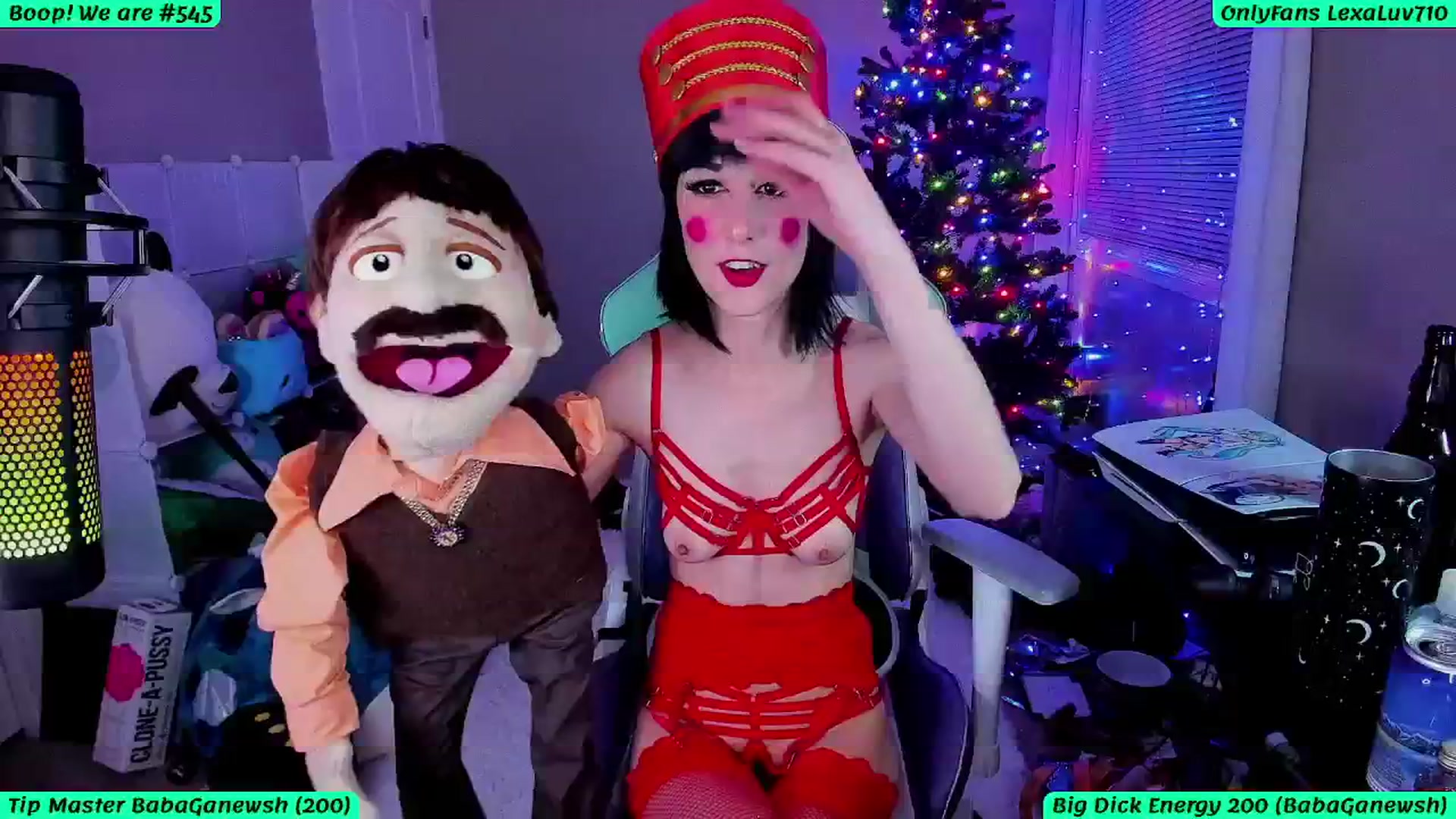 Gallery image thumbnail from LexaLuv's myfreecams stream on, 12/25/2024, 07:58 image 14 of 20