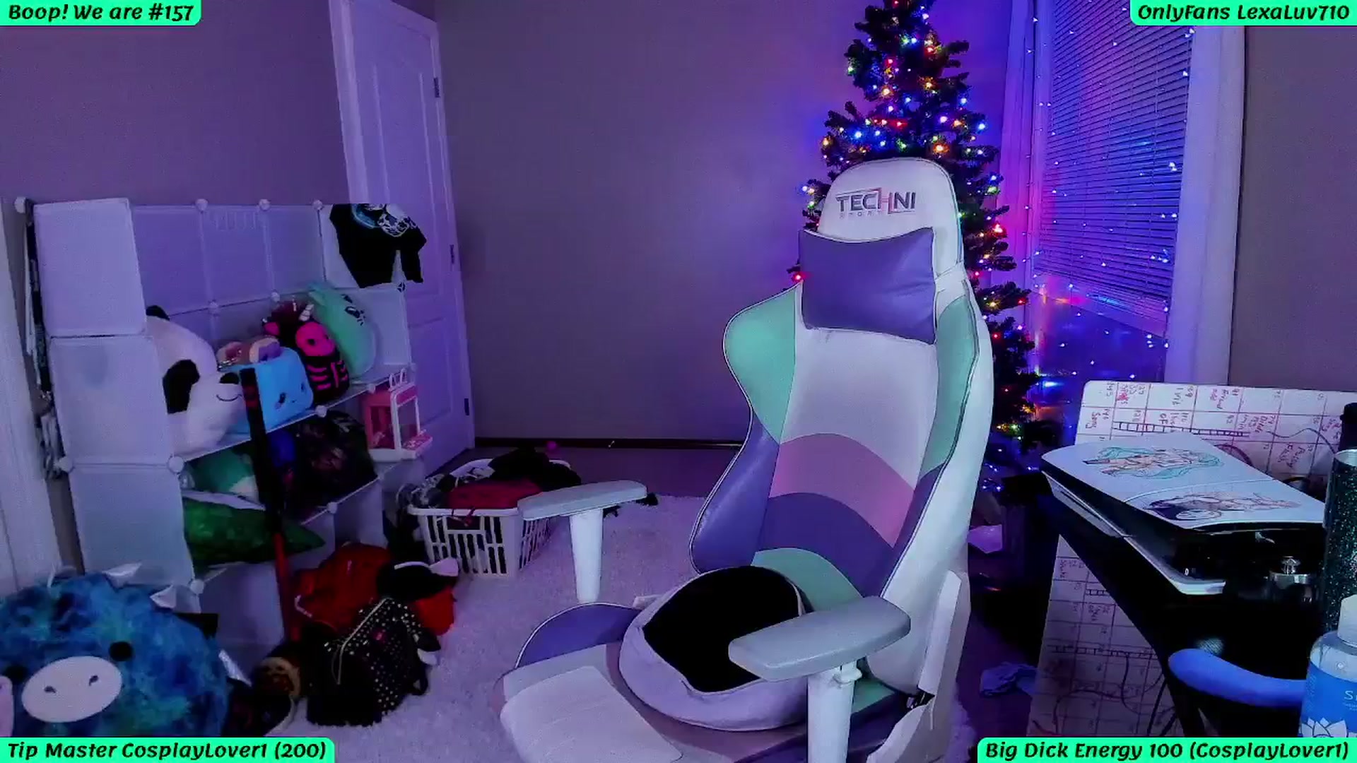 Gallery image thumbnail from LexaLuv's myfreecams stream on, 01/06/2025, 10:08 image 4 of 20