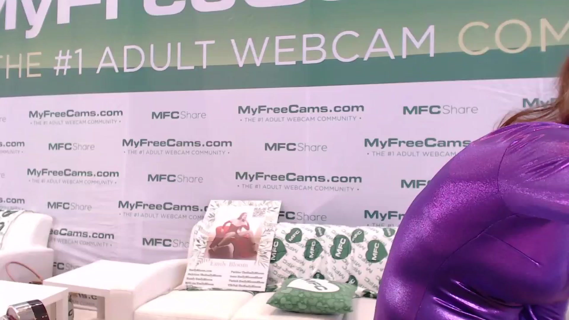 Gallery image thumbnail from LexaLuv's myfreecams stream on, 01/24/2025, 03:06 image 6 of 20