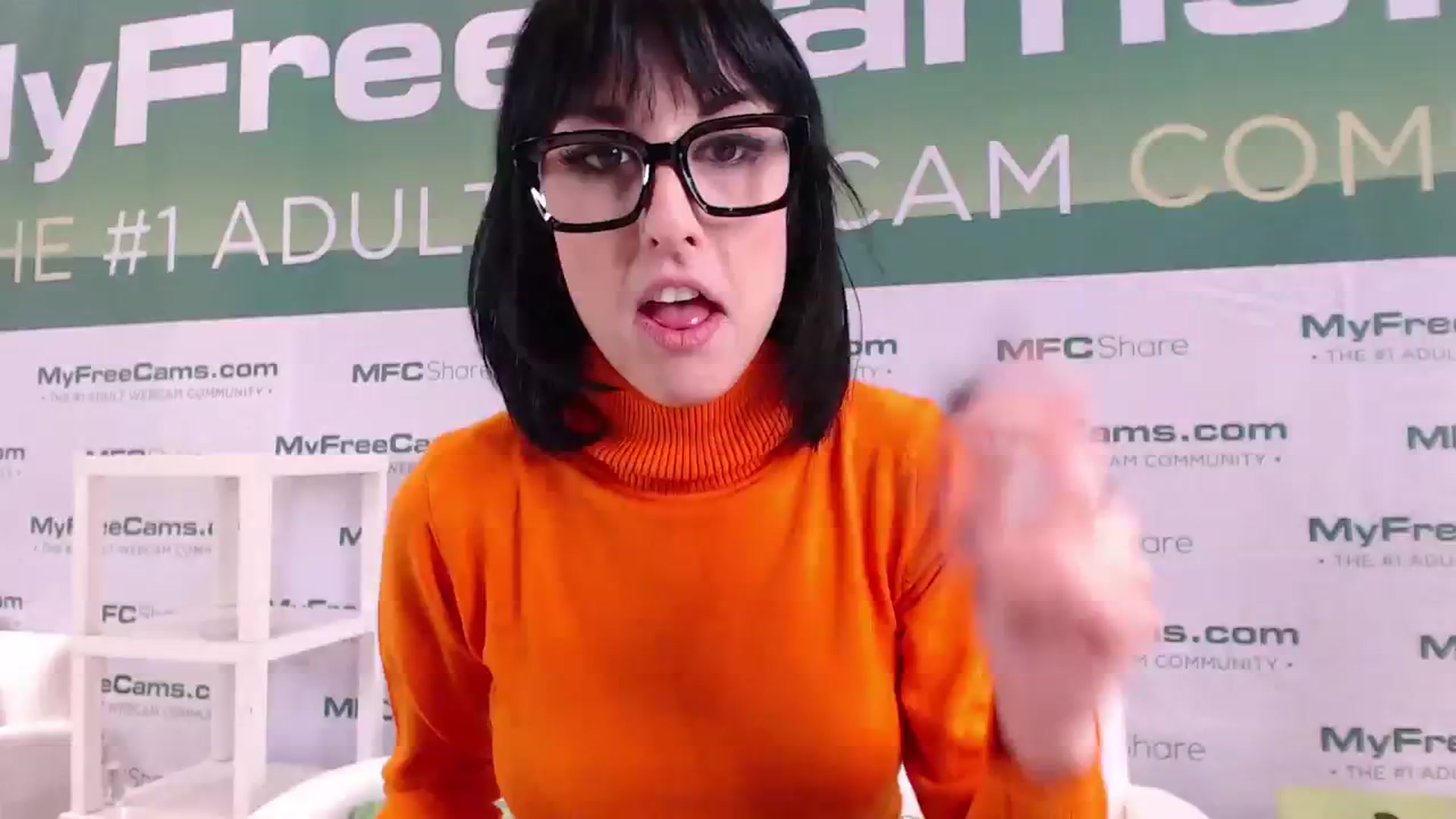 Gallery image thumbnail from LexaLuv's myfreecams stream on, 01/24/2025, 03:06 image 16 of 20