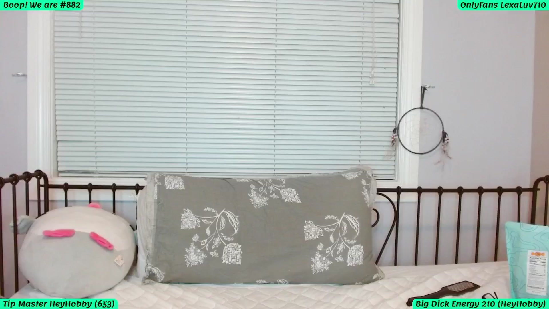 Gallery image thumbnail from LexaLuv's myfreecams stream on, 02/13/2025, 08:01 image 20 of 20