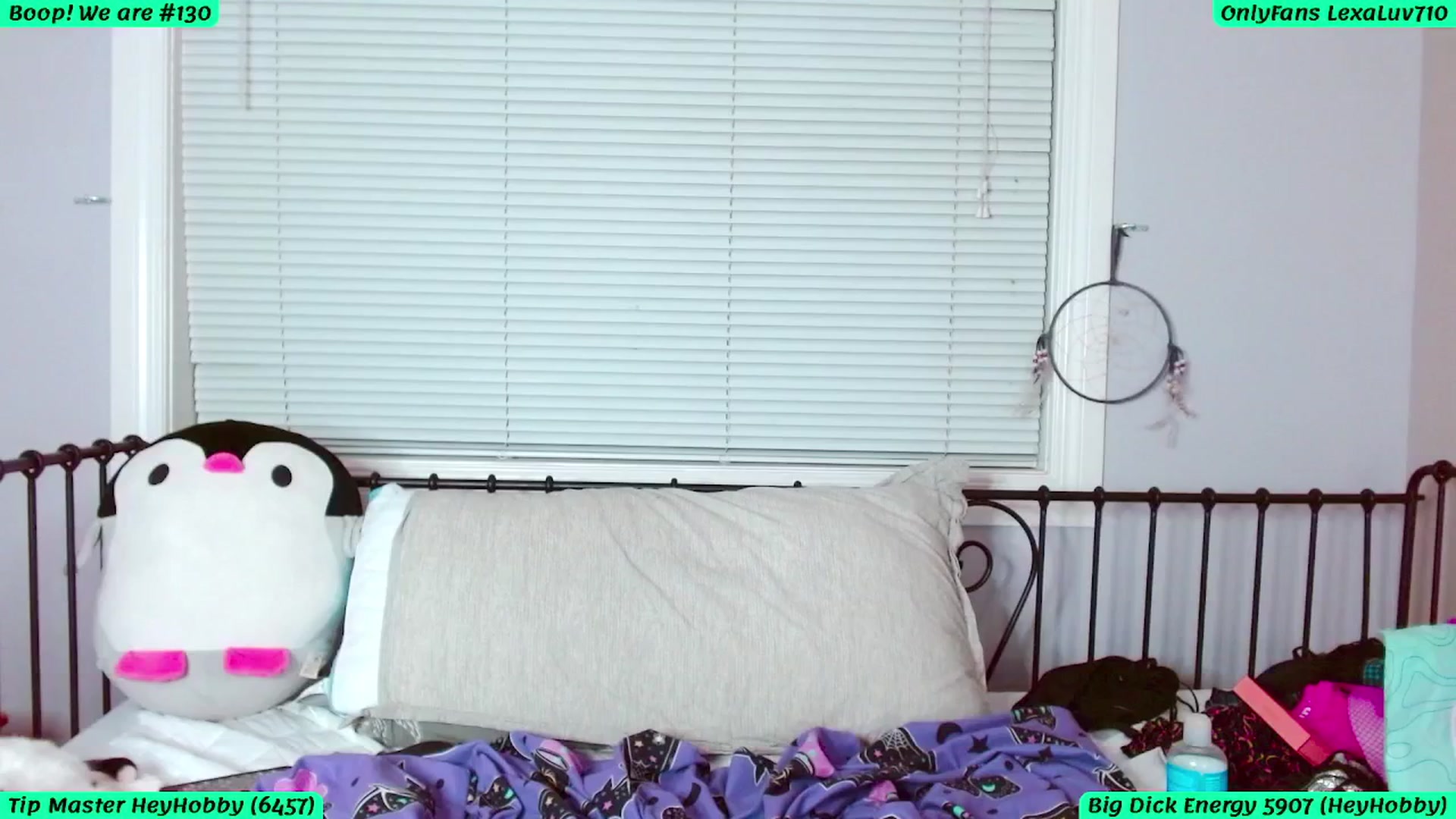 Gallery image thumbnail from LexaLuv's myfreecams stream on, 03/23/2025, 06:35 image 1 of 20