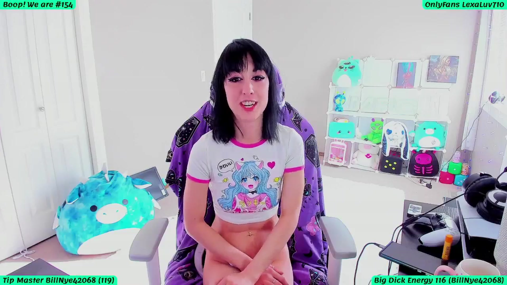 Gallery image thumbnail from LexaLuv's myfreecams stream on, 03/27/2025, 24:27 image 11 of 20