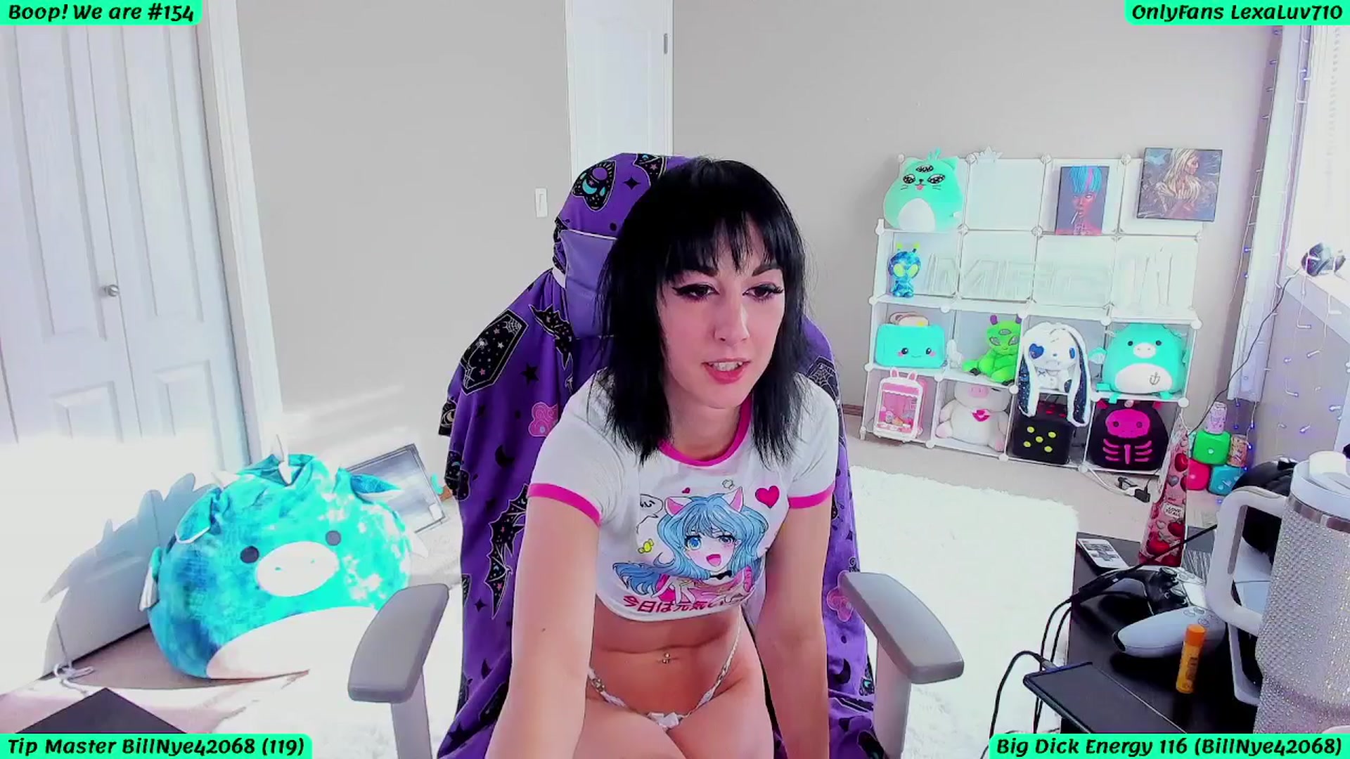 Gallery image thumbnail from LexaLuv's myfreecams stream on, 03/27/2025, 24:27 image 15 of 20