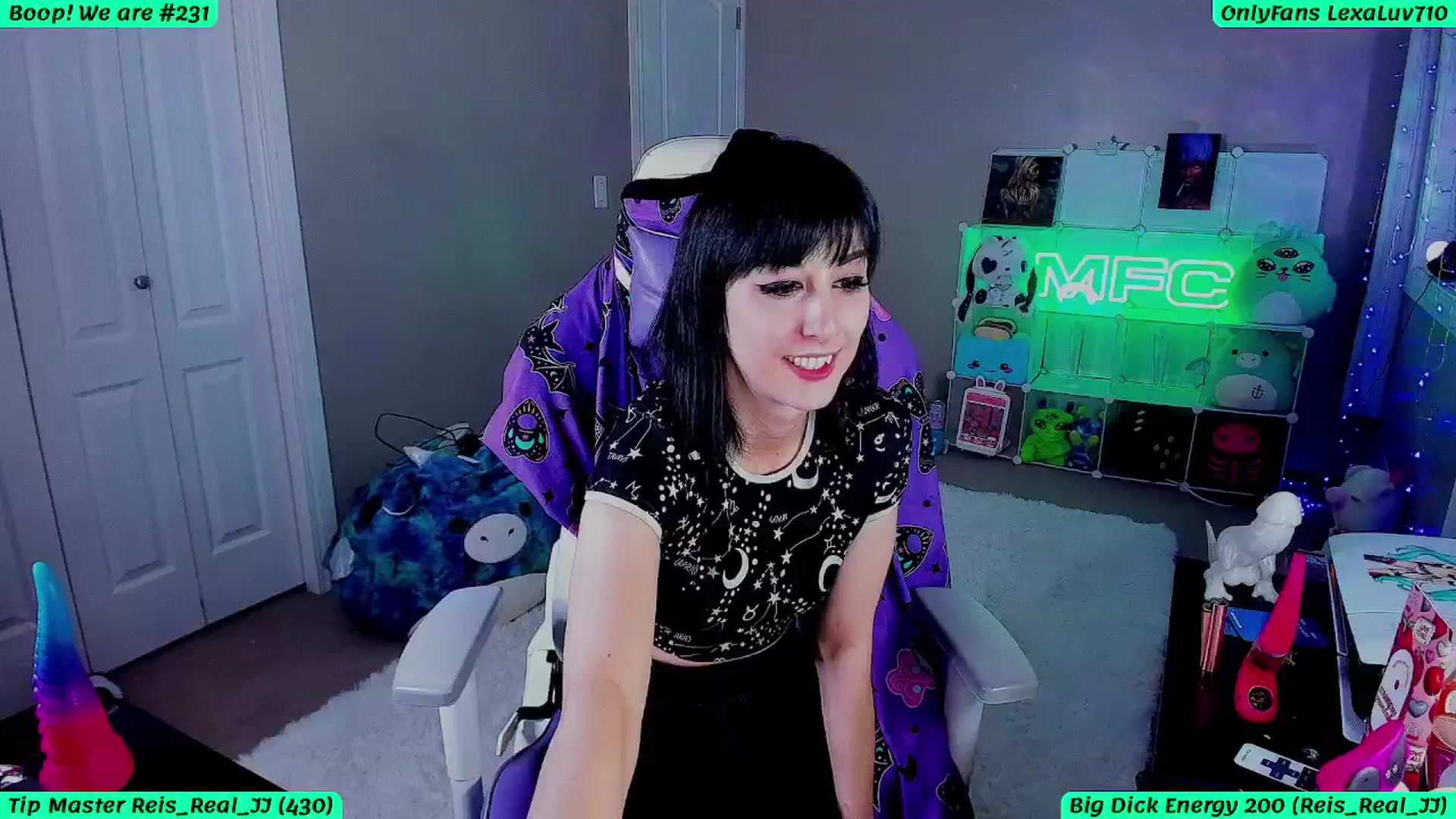 Gallery image thumbnail from LexaLuv's myfreecams stream on, 04/07/2025, 06:42 image 14 of 20