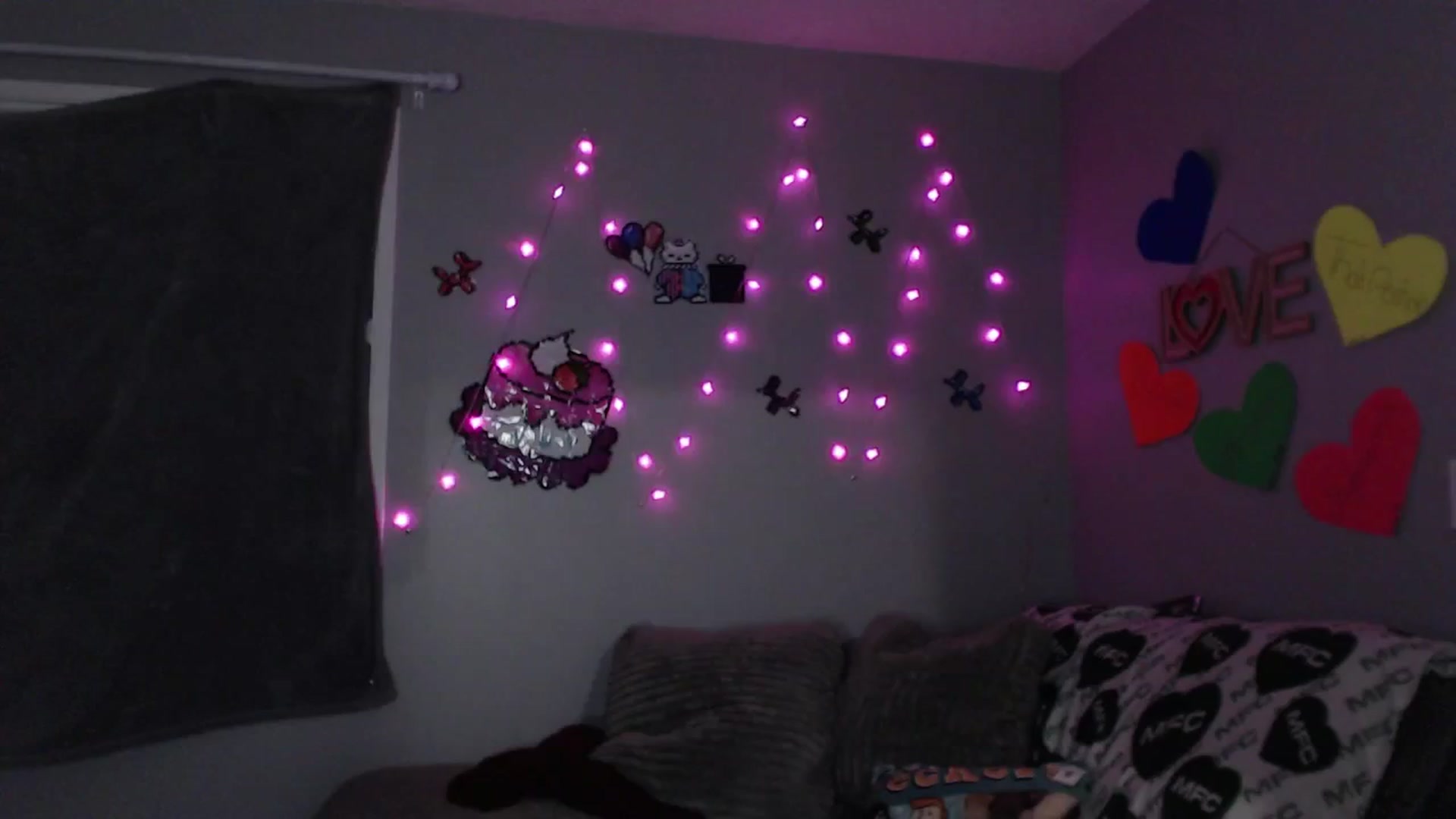 Gallery image thumbnail from LexaLuv's myfreecams stream on, 04/20/2025, 07:20 image 1 of 20