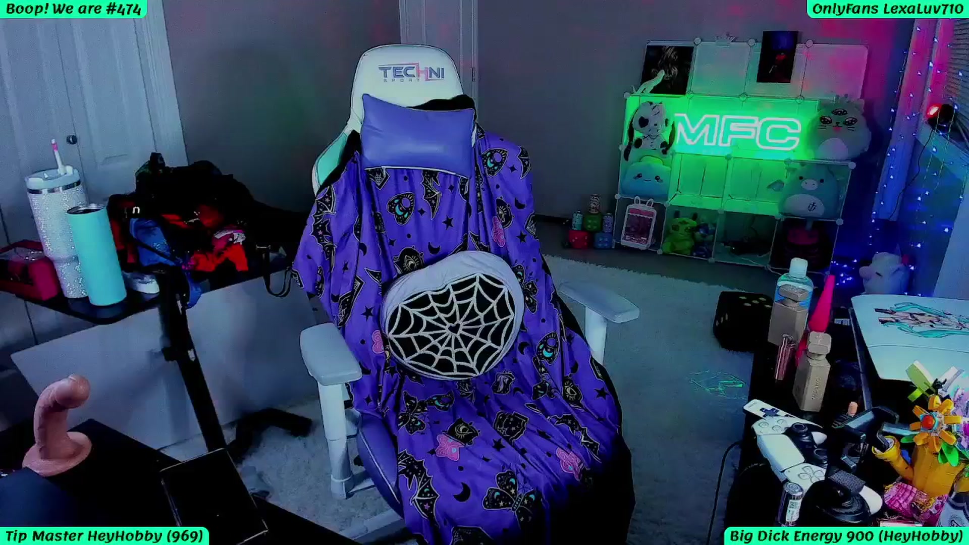 Gallery image thumbnail from LexaLuv's myfreecams stream on, 05/08/2025, 07:24 image 8 of 20