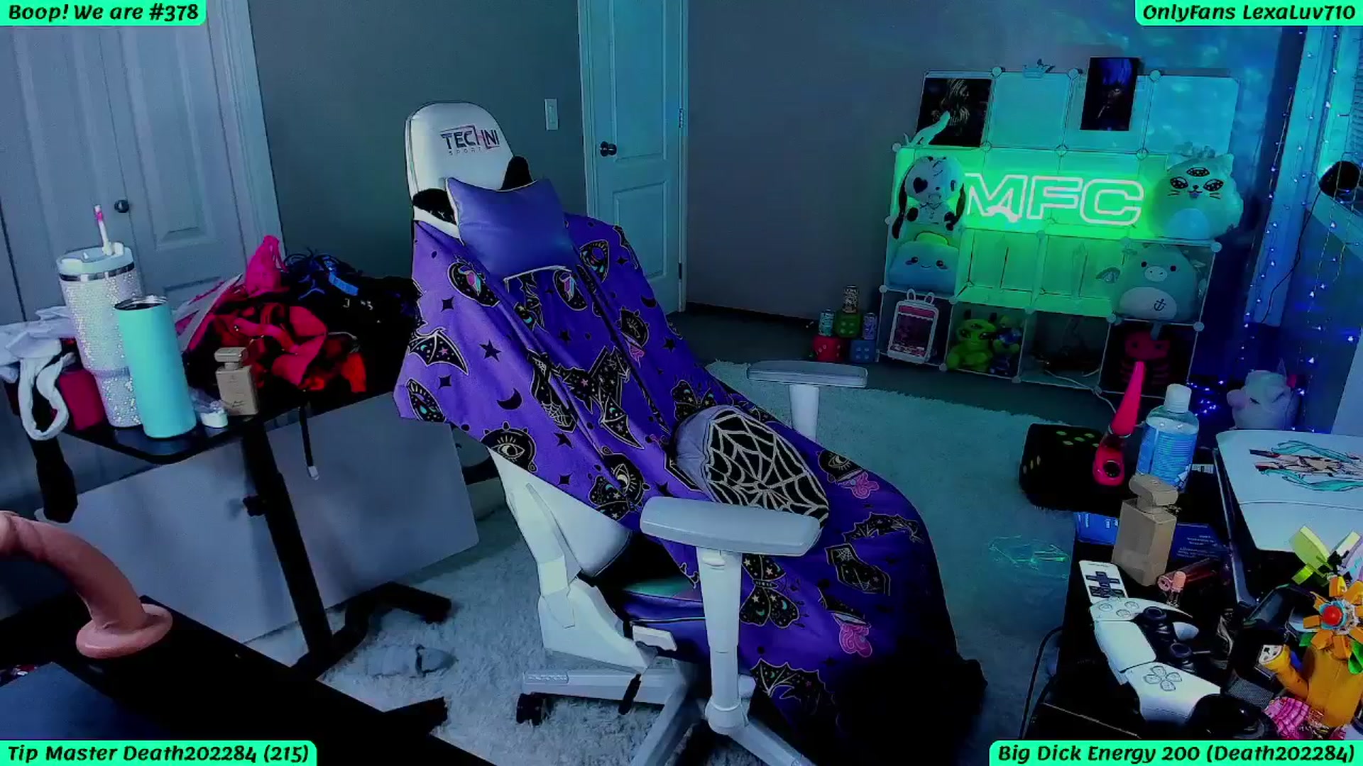 Gallery image thumbnail from LexaLuv's myfreecams stream on, 05/09/2025, 06:05 image 19 of 20