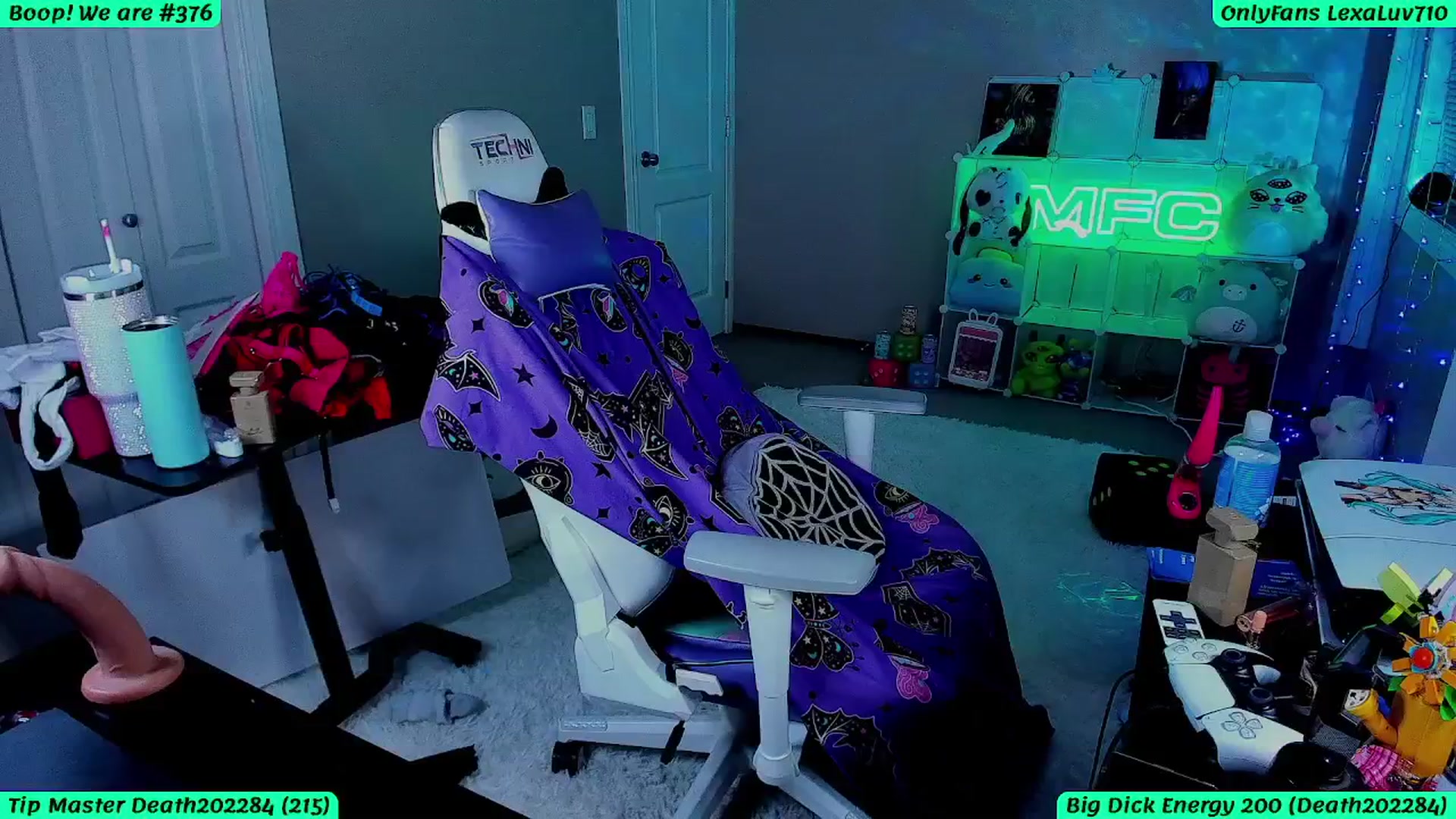 Gallery image thumbnail from LexaLuv's myfreecams stream on, 05/09/2025, 06:05 image 18 of 20