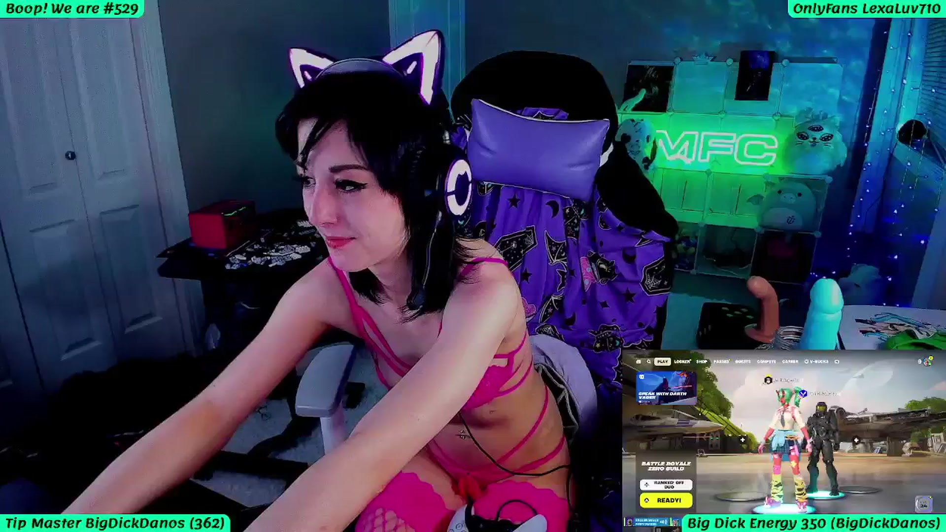 Gallery image thumbnail from LexaLuv's myfreecams stream on, 05/20/2025, 08:38 image 14 of 20