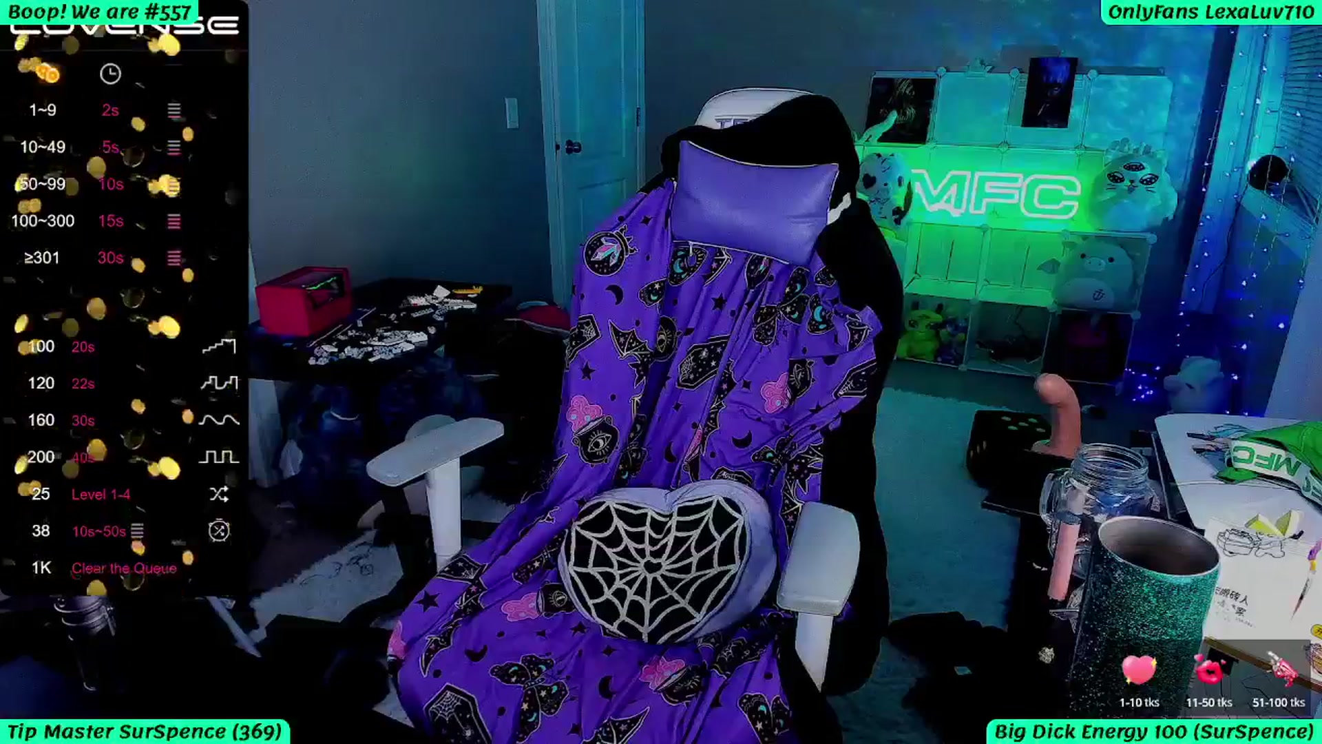 Gallery image thumbnail from LexaLuv's myfreecams stream on, 05/21/2025, 06:36 image 18 of 20