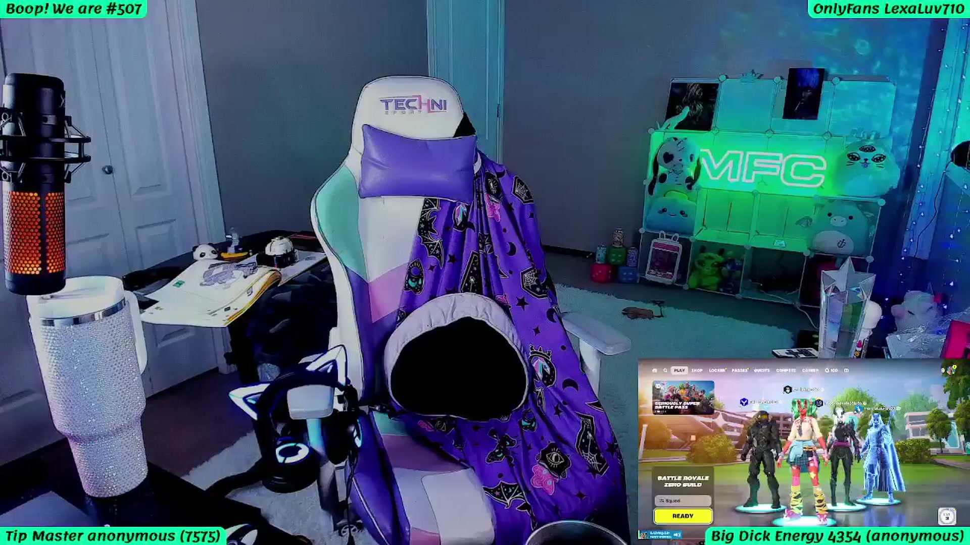 Gallery image thumbnail from LexaLuv's myfreecams stream on, 06/08/2025, 10:16 image 1 of 20