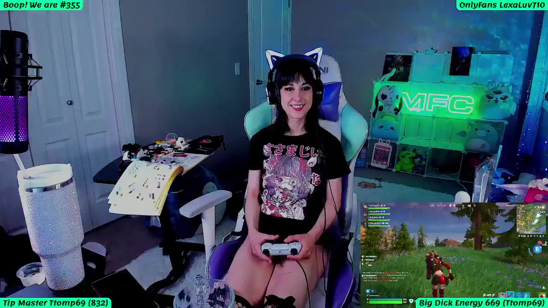Gallery image thumbnail from LexaLuv's myfreecams stream on, 06/12/2025, 07:39 image 14 of 20