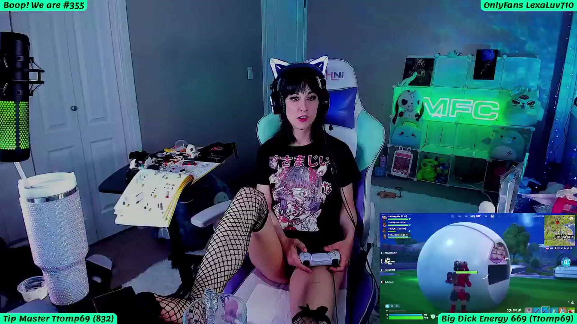 Gallery image thumbnail from LexaLuv's myfreecams stream on, 06/12/2025, 07:39 image 17 of 20