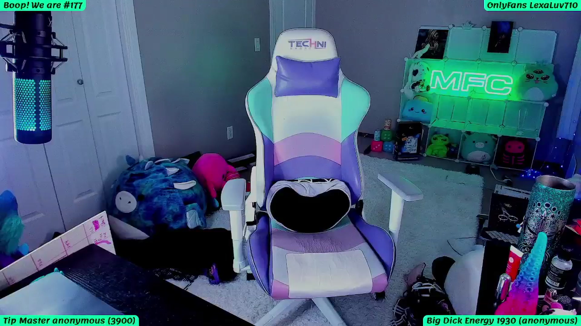 Gallery image thumbnail from LexaLuv's myfreecams stream on, 10/02/2025, 08:23 image 20 of 20