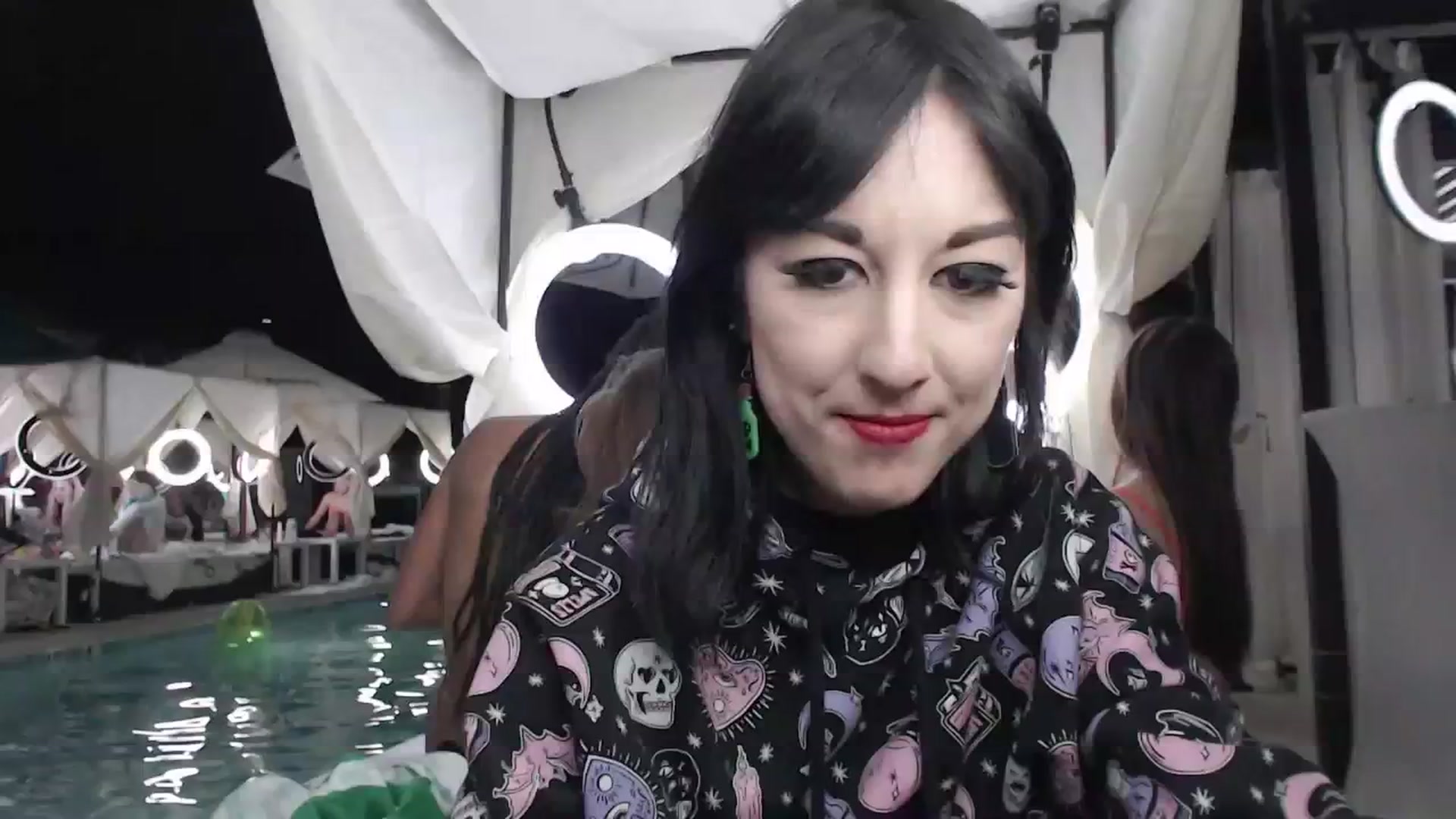 Gallery image thumbnail from LexaLuv's myfreecams stream on, 10/08/2025, 07:21 image 5 of 20