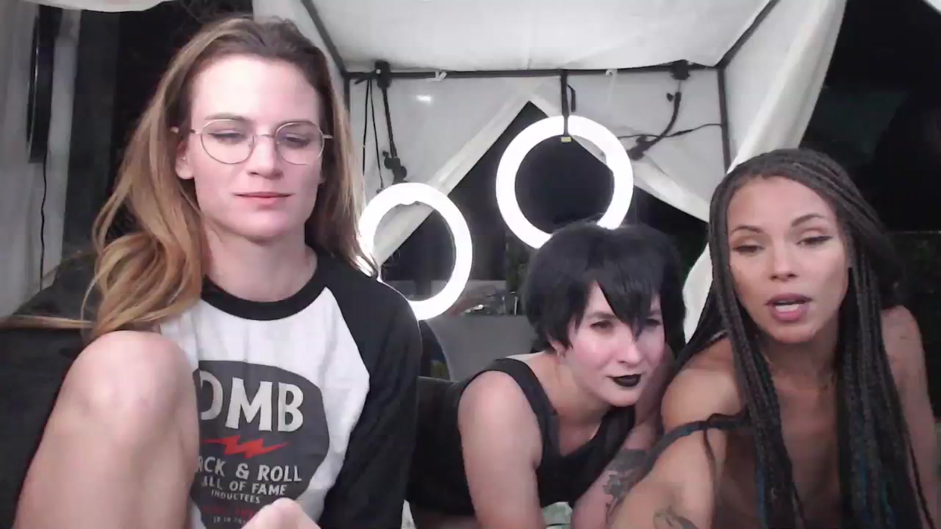 Gallery image thumbnail from LexaLuv's myfreecams stream on, 10/08/2025, 08:51 image 3 of 20