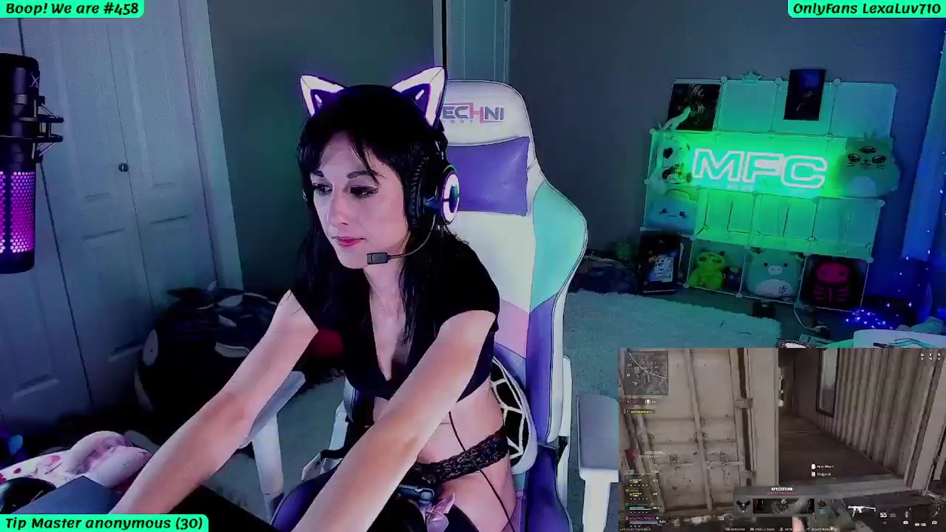 Gallery image thumbnail from LexaLuv's myfreecams stream on, 10/29/2025, 06:46 image 19 of 20