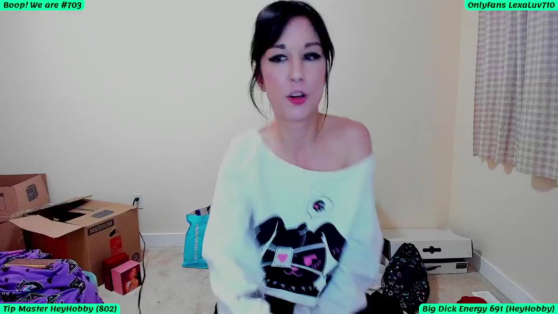 Gallery image thumbnail from LexaLuv's myfreecams stream on, 11/24/2025, 06:51 image 9 of 20