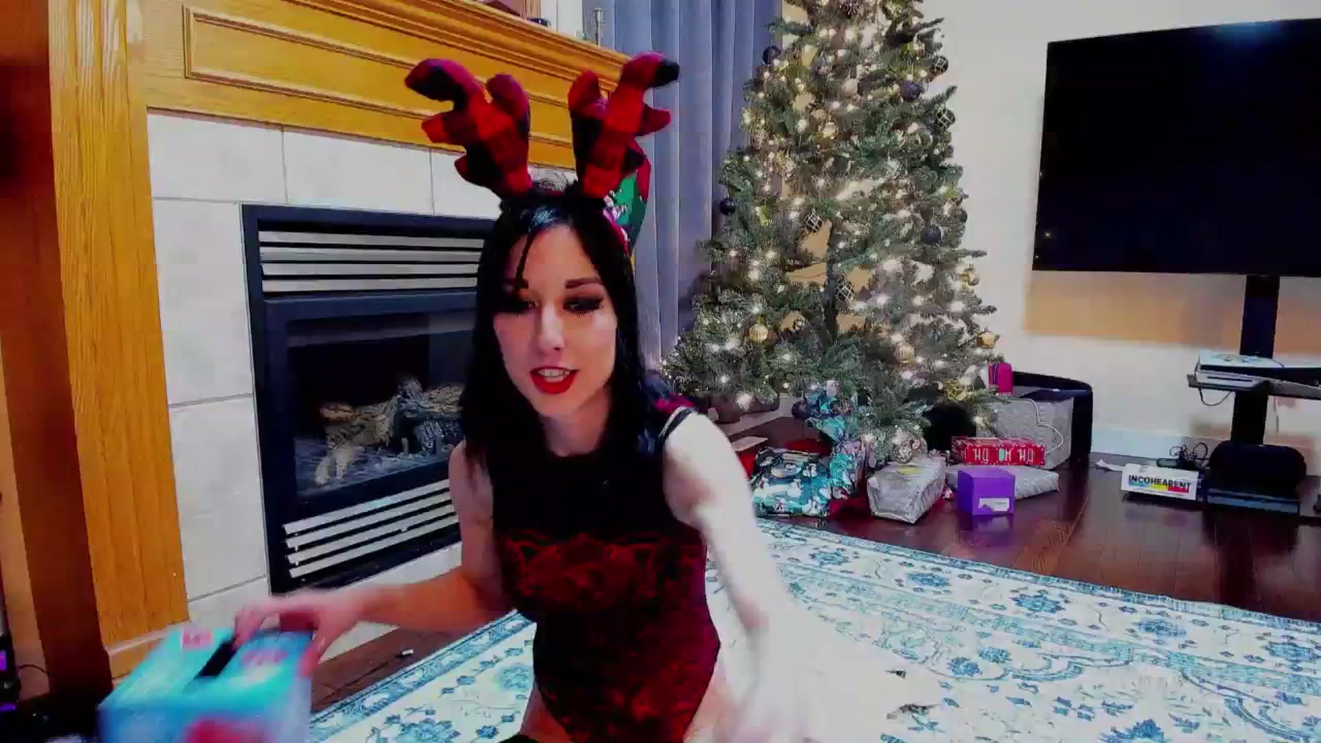 Gallery image thumbnail from LexaLuv's myfreecams stream on, 12/19/2025, 08:27 image 13 of 20