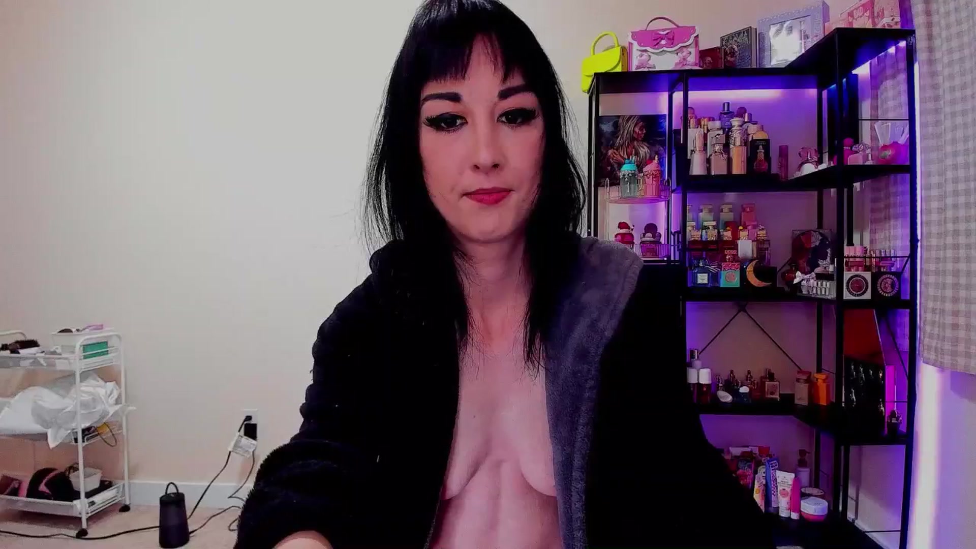 Gallery image thumbnail from LexaLuv's myfreecams stream on, 01/07/2026, 07:56 image 1 of 20