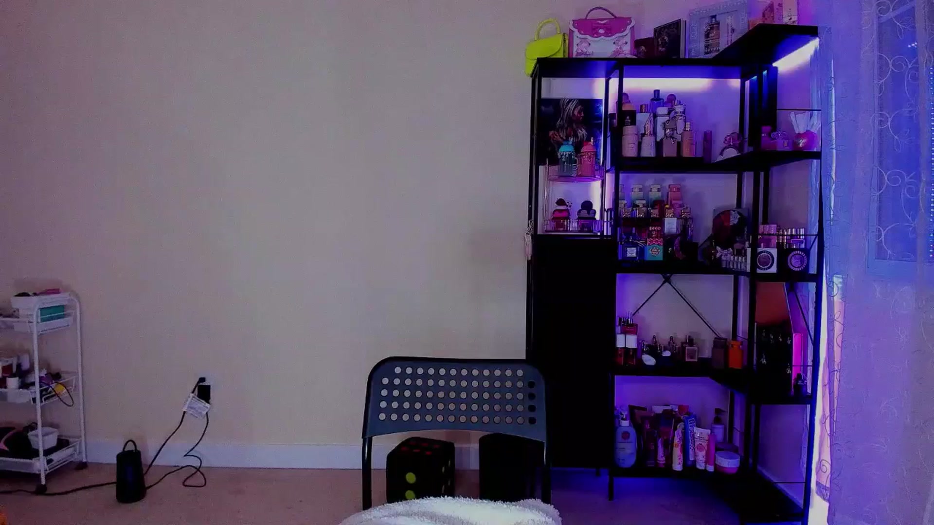 Gallery image thumbnail from LexaLuv's myfreecams stream on, 01/09/2026, 09:56 image 2 of 20