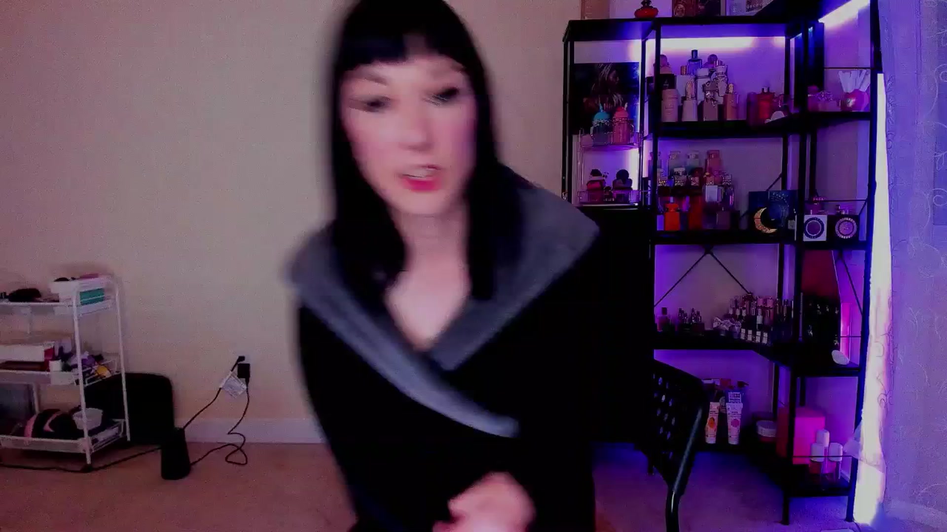 Gallery image thumbnail from LexaLuv's myfreecams stream on, 01/17/2026, 09:10 image 15 of 20