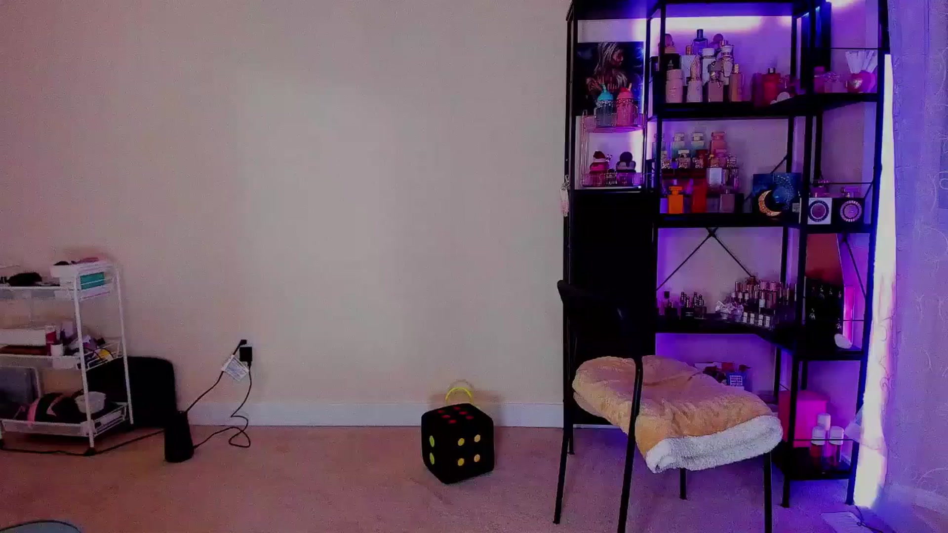 Gallery image thumbnail from LexaLuv's myfreecams stream on, 01/17/2026, 09:10 image 2 of 20