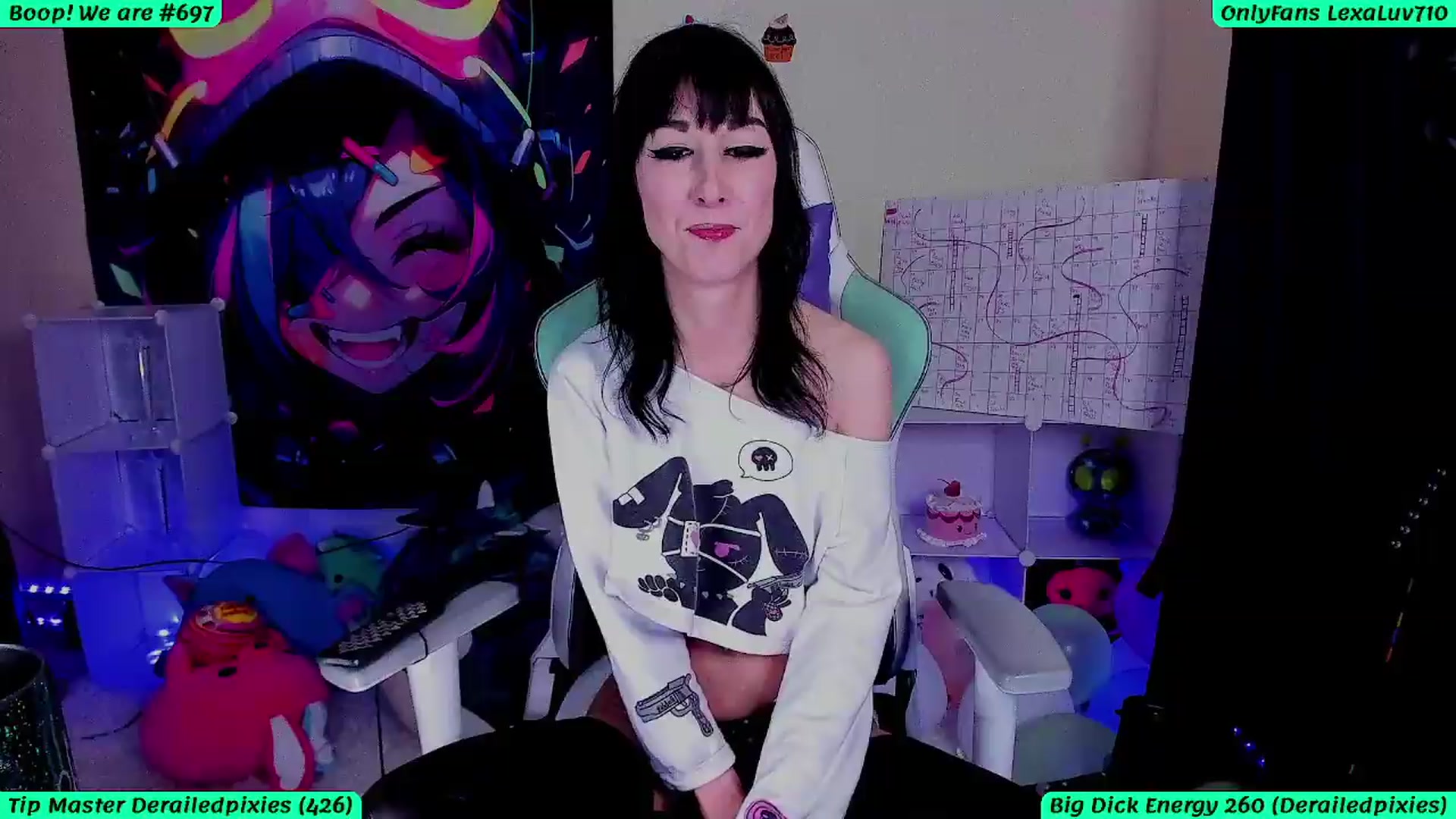 Gallery image thumbnail from LexaLuv's myfreecams stream on, 06/29/2026, 08:19 image 17 of 20