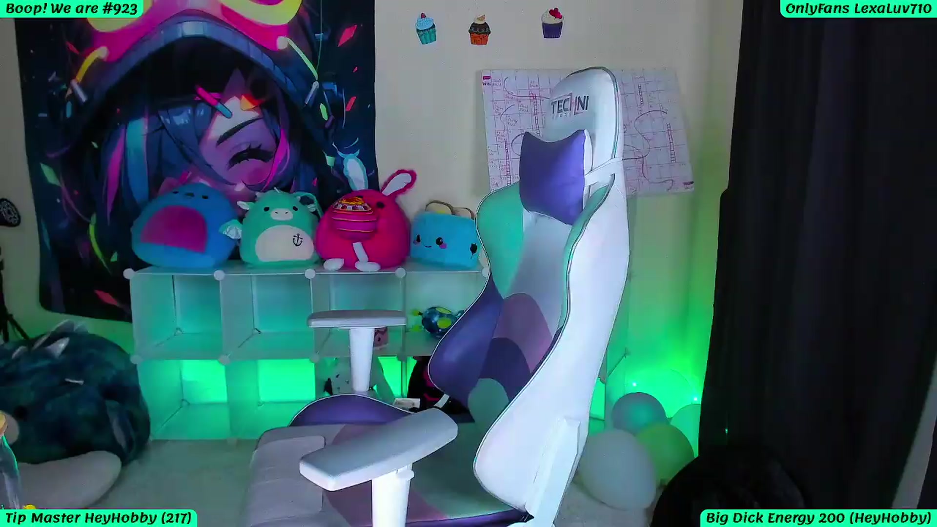Gallery image thumbnail from LexaLuv's myfreecams stream on, 08/30/2026, 06:36 image 9 of 20