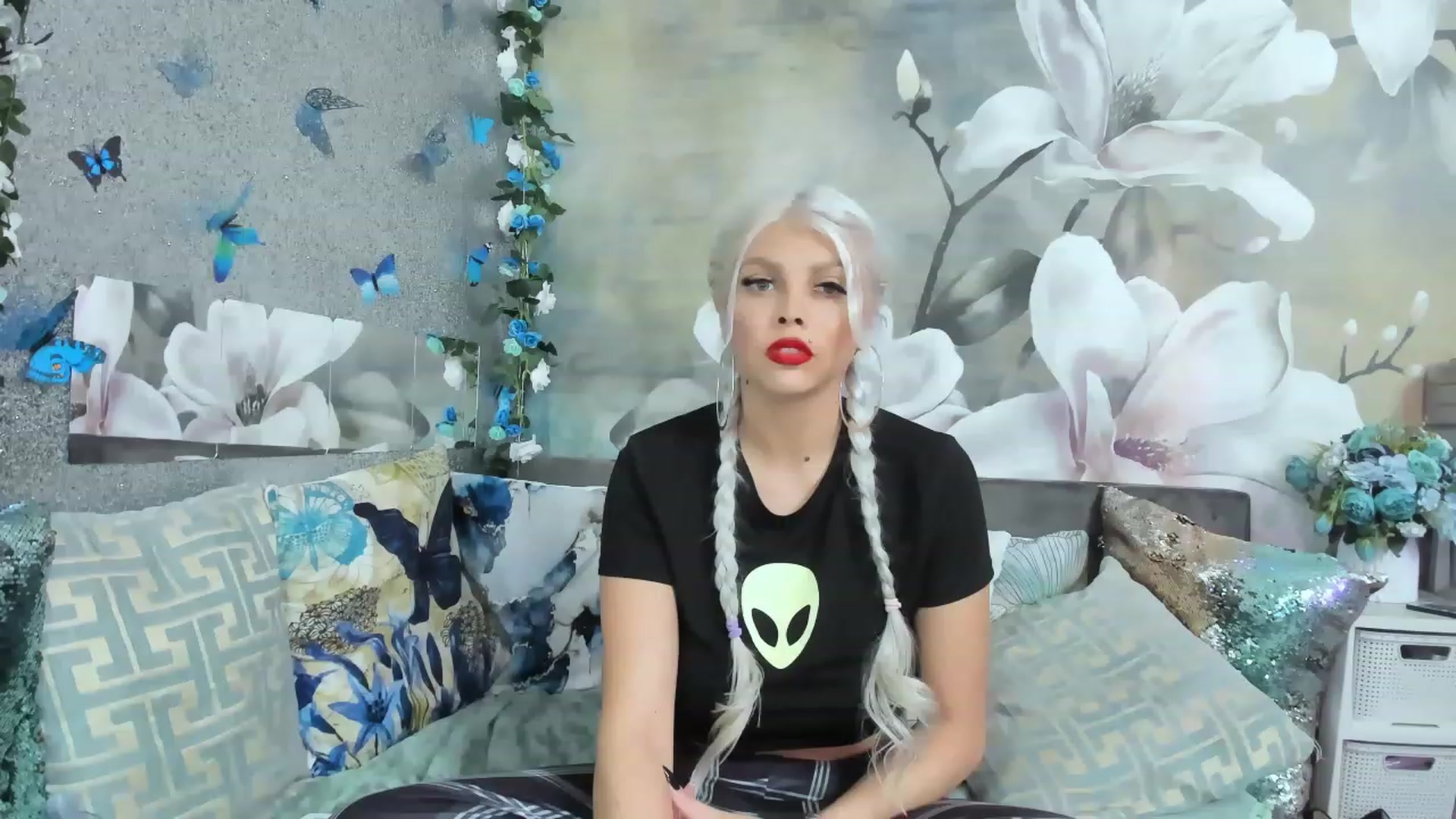 Gallery image thumbnail from Lexax's myfreecams stream on, 11/27/2022, 02:36 image 18 of 20
