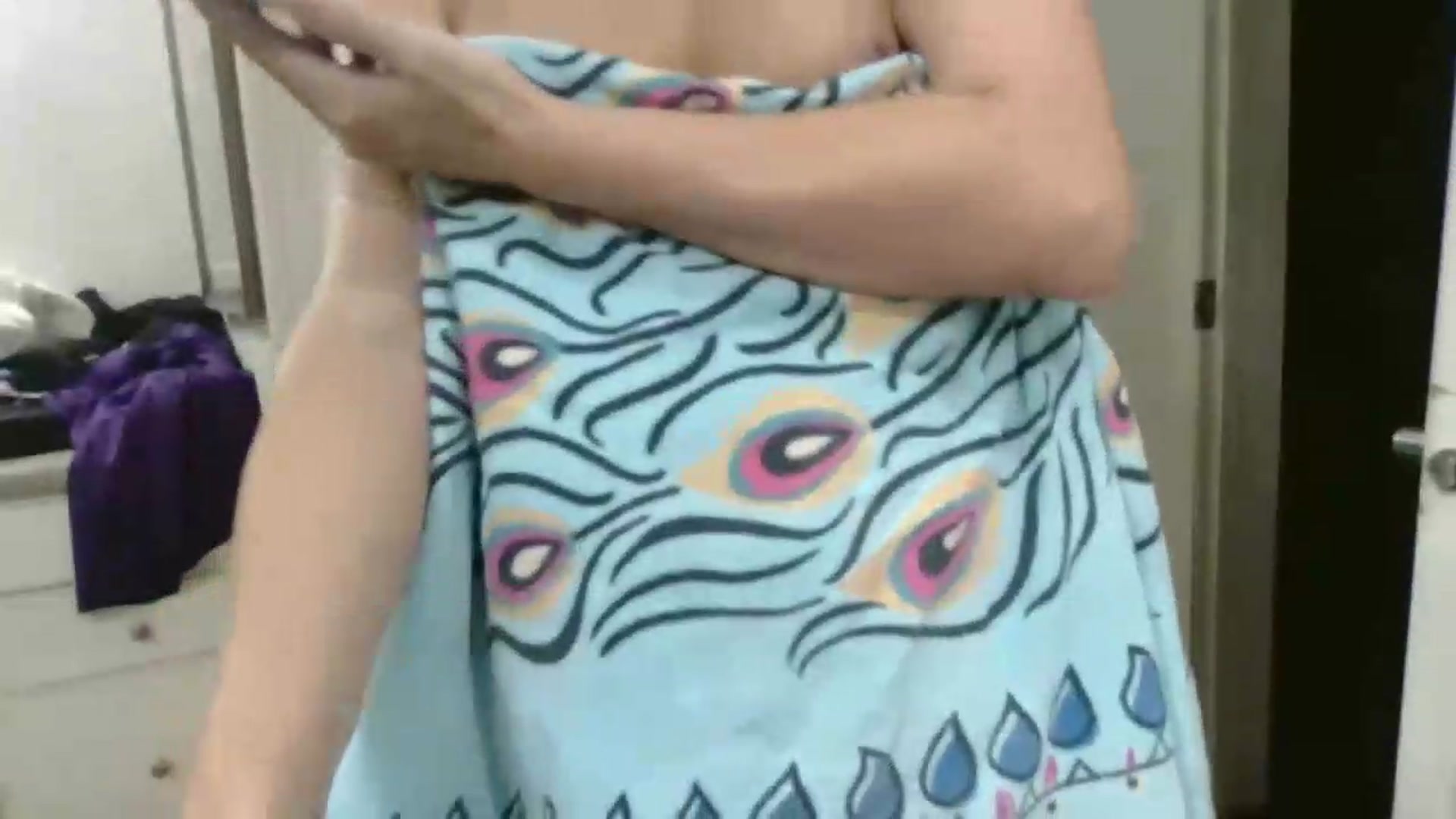 Gallery image thumbnail from LexiB's myfreecams stream on, 06/06/2026, 16:32 image 16 of 20
