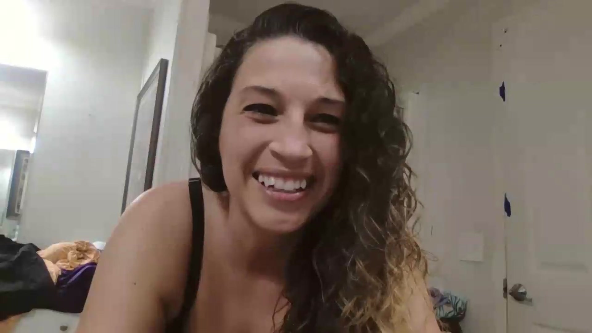 Gallery image thumbnail from LexiB's myfreecams stream on, 06/10/2026, 01:20 image 18 of 20