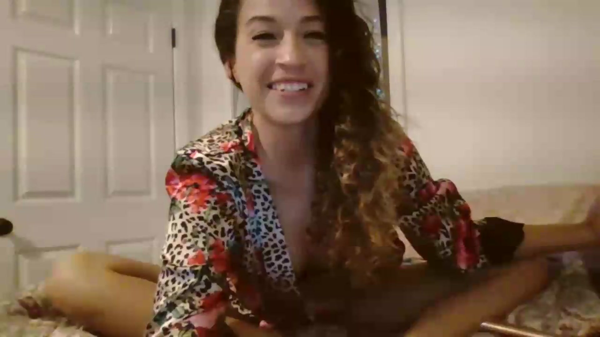 Gallery image thumbnail from LexiB's myfreecams stream on, 07/06/2026, 01:42 image 18 of 20