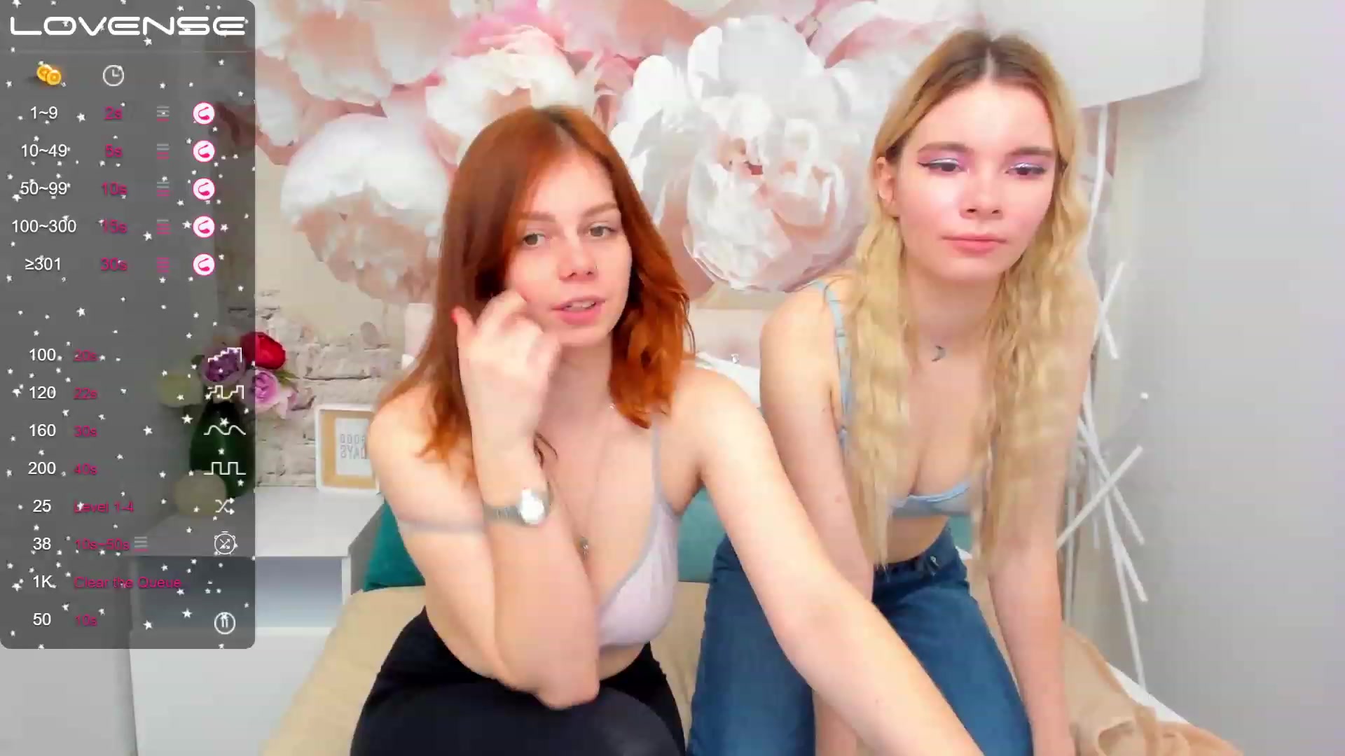 Gallery image thumbnail from LexiDevis's myfreecams stream on, 11/25/2022, 10:53 image 11 of 20