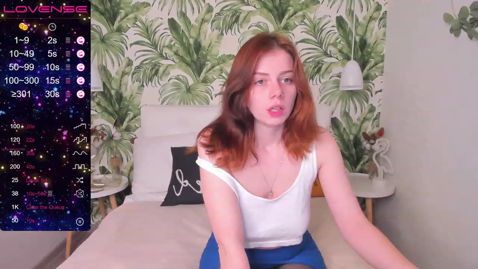 Gallery image thumbnail from LexiDevis's myfreecams stream on, 11/27/2022, 18:39 image 4 of 20
