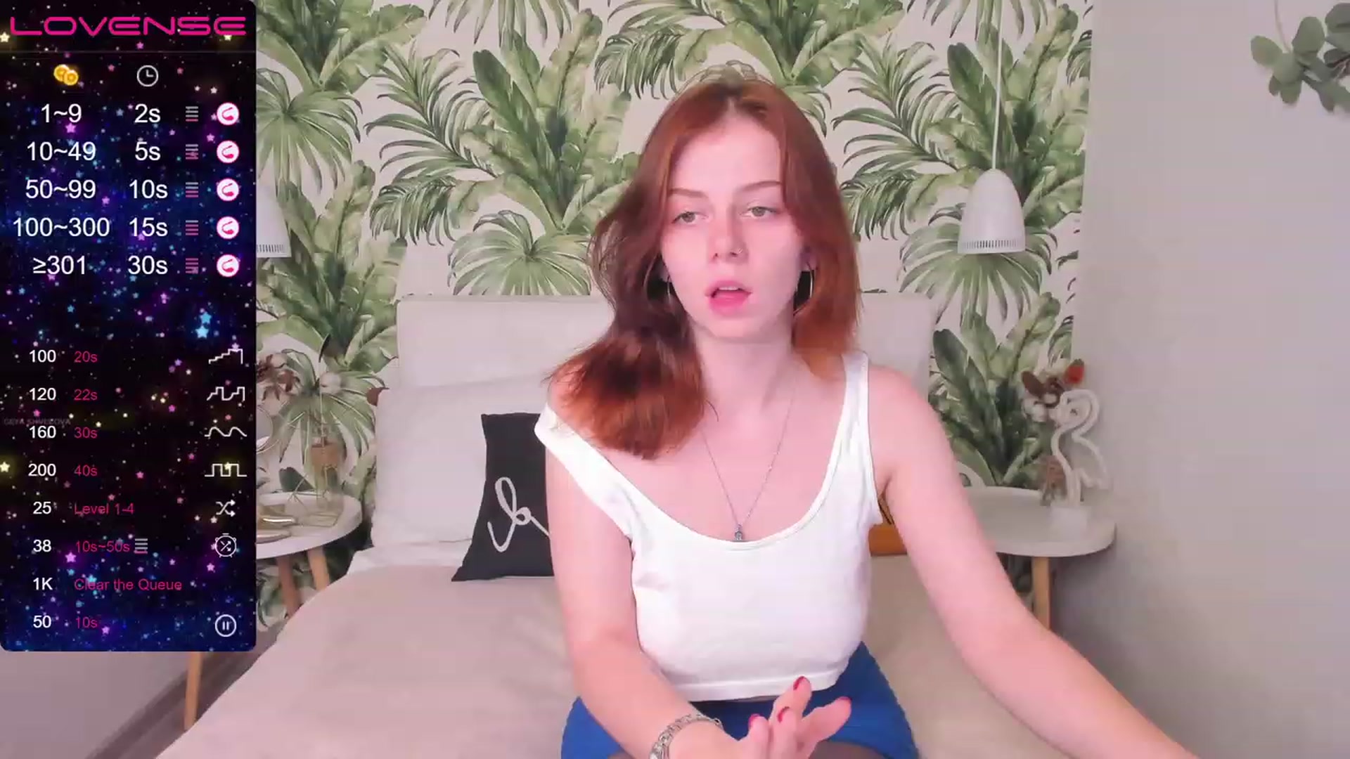Gallery image thumbnail from LexiDevis's myfreecams stream on, 11/27/2022, 18:39 image 3 of 20
