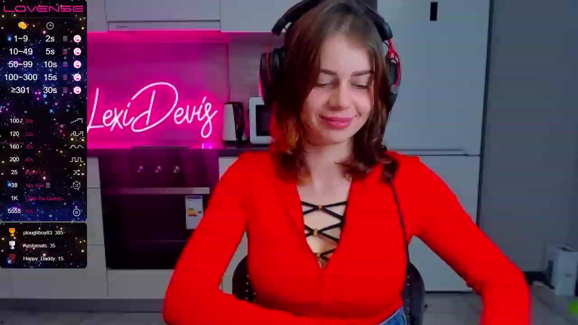 Gallery image thumbnail from LexiDevis's myfreecams stream on, 04/15/2023, 17:51 image 17 of 20
