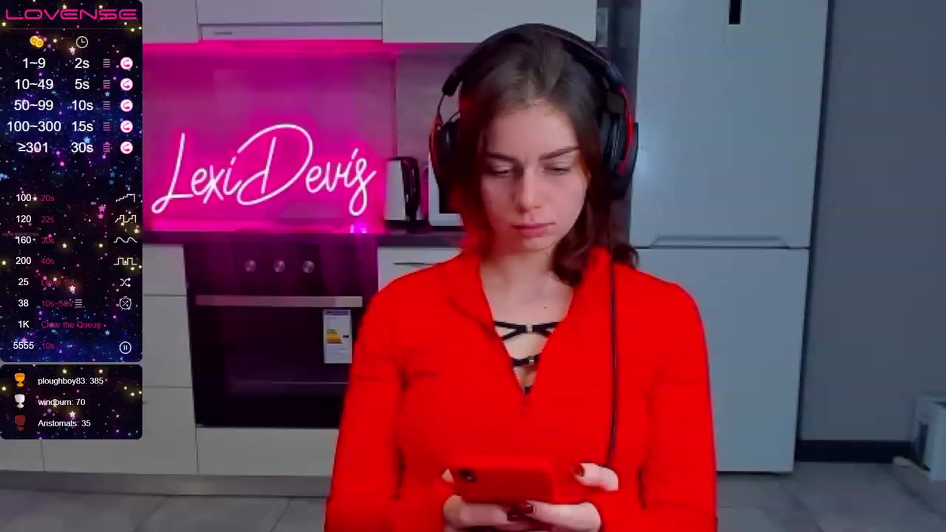 Gallery image thumbnail from LexiDevis's myfreecams stream on, 04/15/2023, 19:39 image 4 of 20